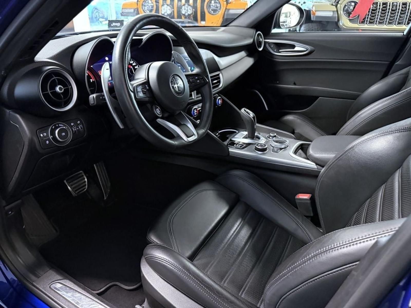 Alfa Romeo Giulia, 2.0T 200k AT8 ZF Sprint - fotka 6