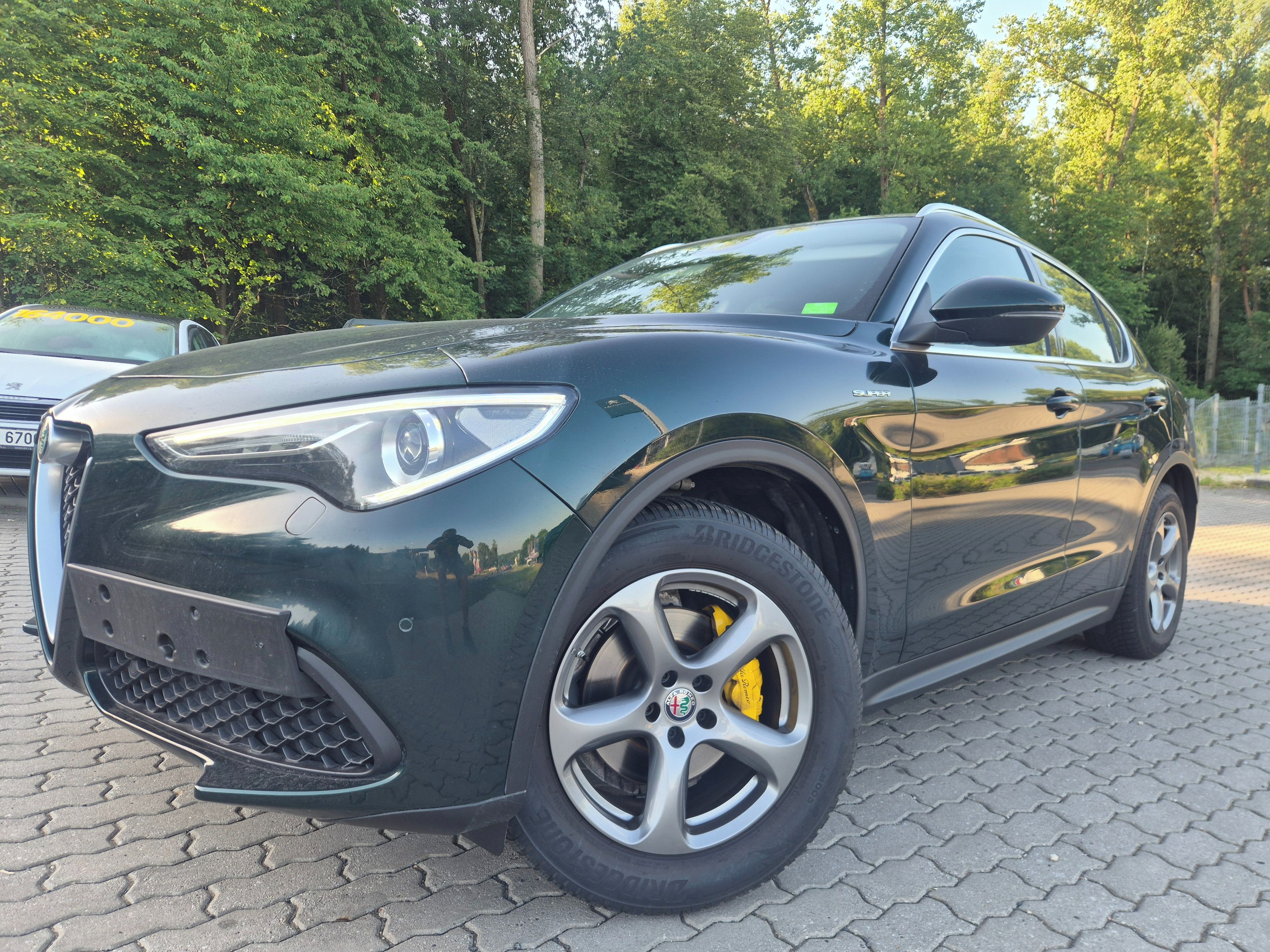 Alfa Romeo Stelvio, 1 maj.plný servis ZÁRUKA 2ROKY