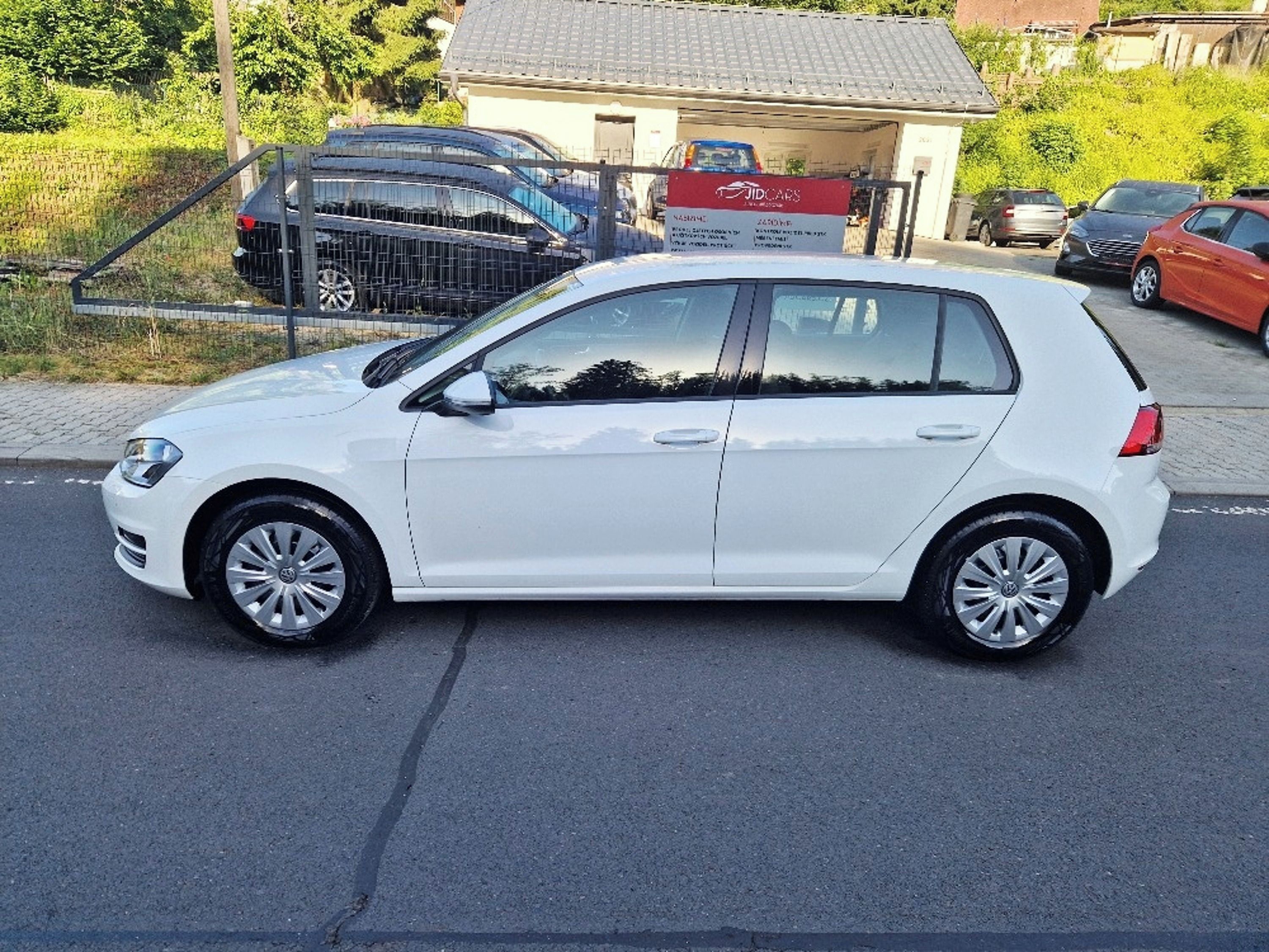 Volkswagen Golf, 1.2 TSi (63 kW), 83 tis. km - fotka 5