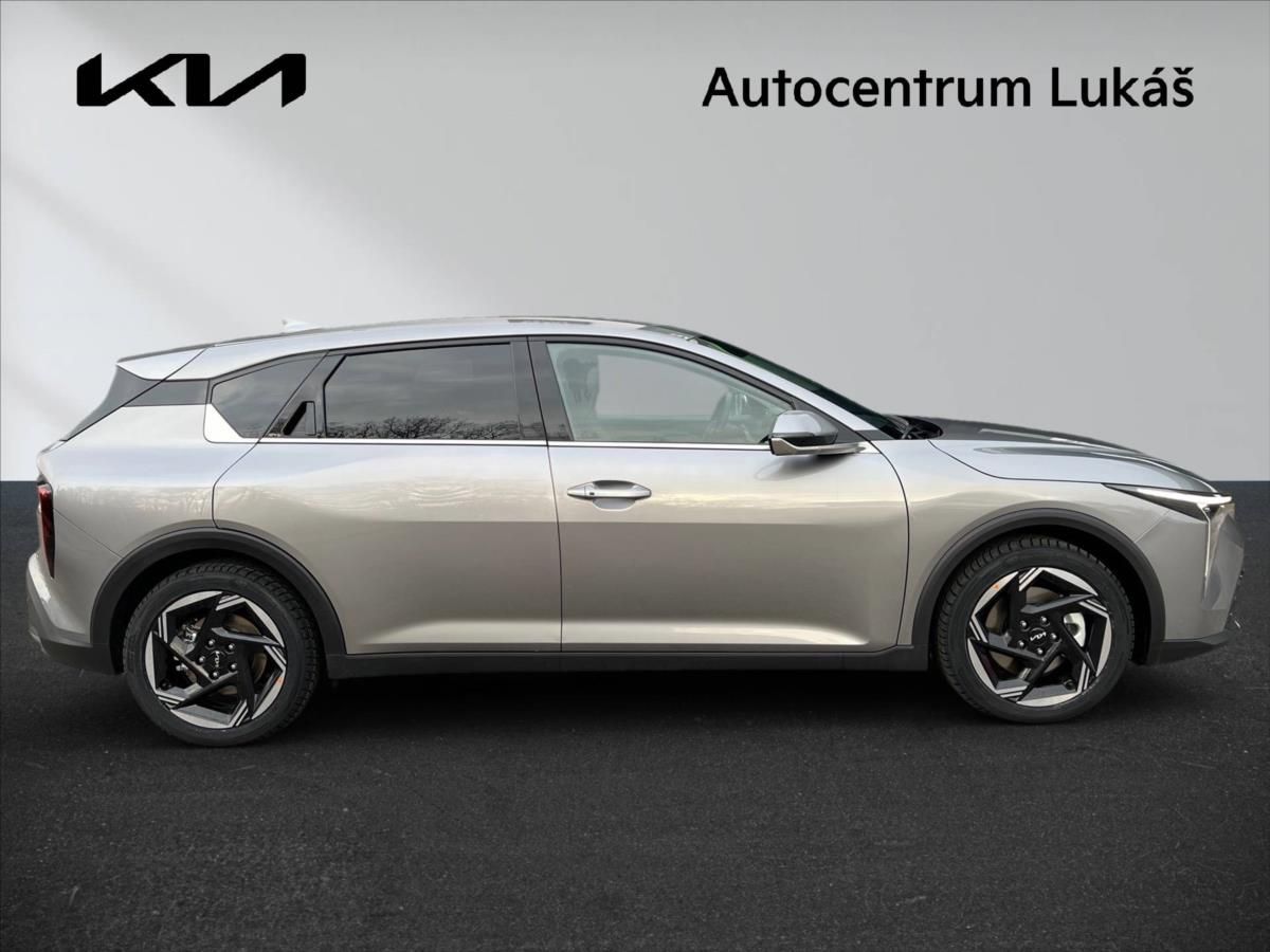 Kia K4, 1,6 K4 CL4 1,6 T-GDi GPF 7DCT - fotka 4