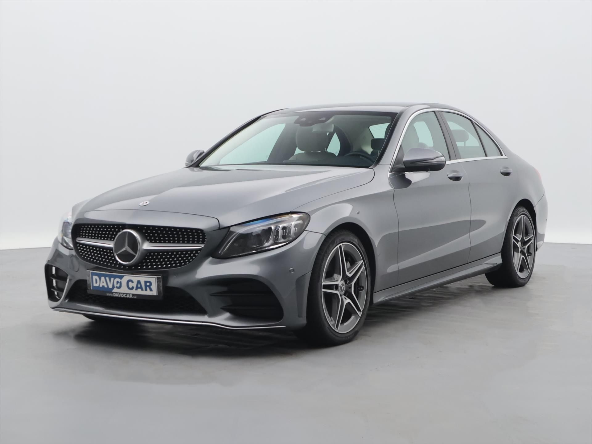 Mercedes-Benz Třídy C, 2,0 C300 190 kW CZ AMG paket - fotka 3