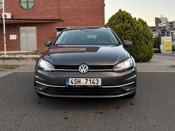 VW Golf