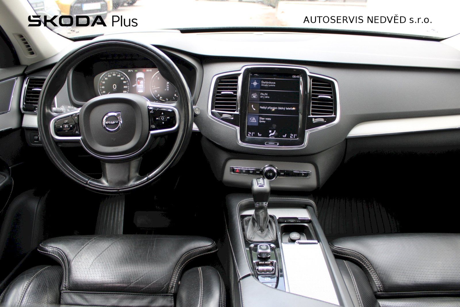 Volvo XC90, 2,0TD/173kW 4x4 , 8 AT Inscrip - fotka 6