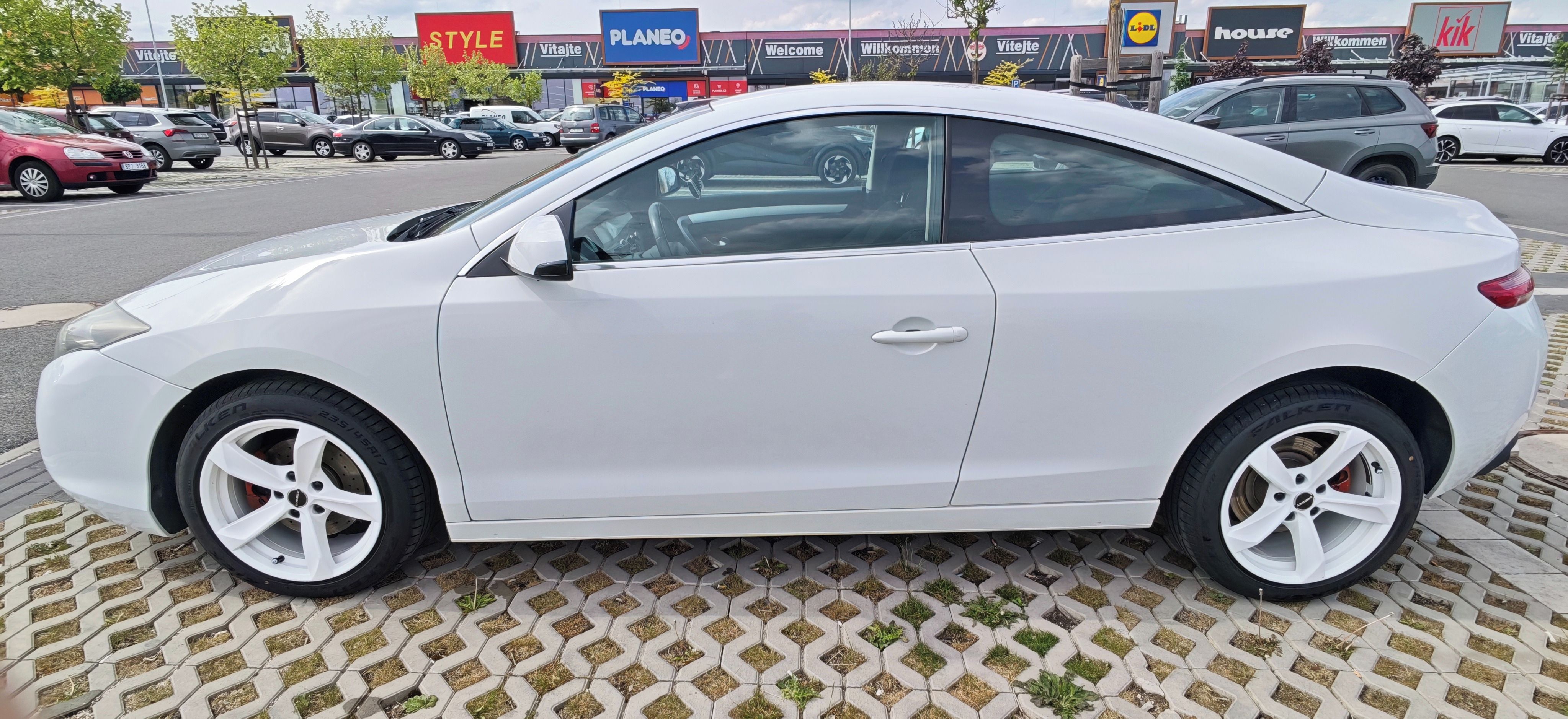 Renault Laguna, Renault Laguna Coupé AUTOMAT - fotka 5