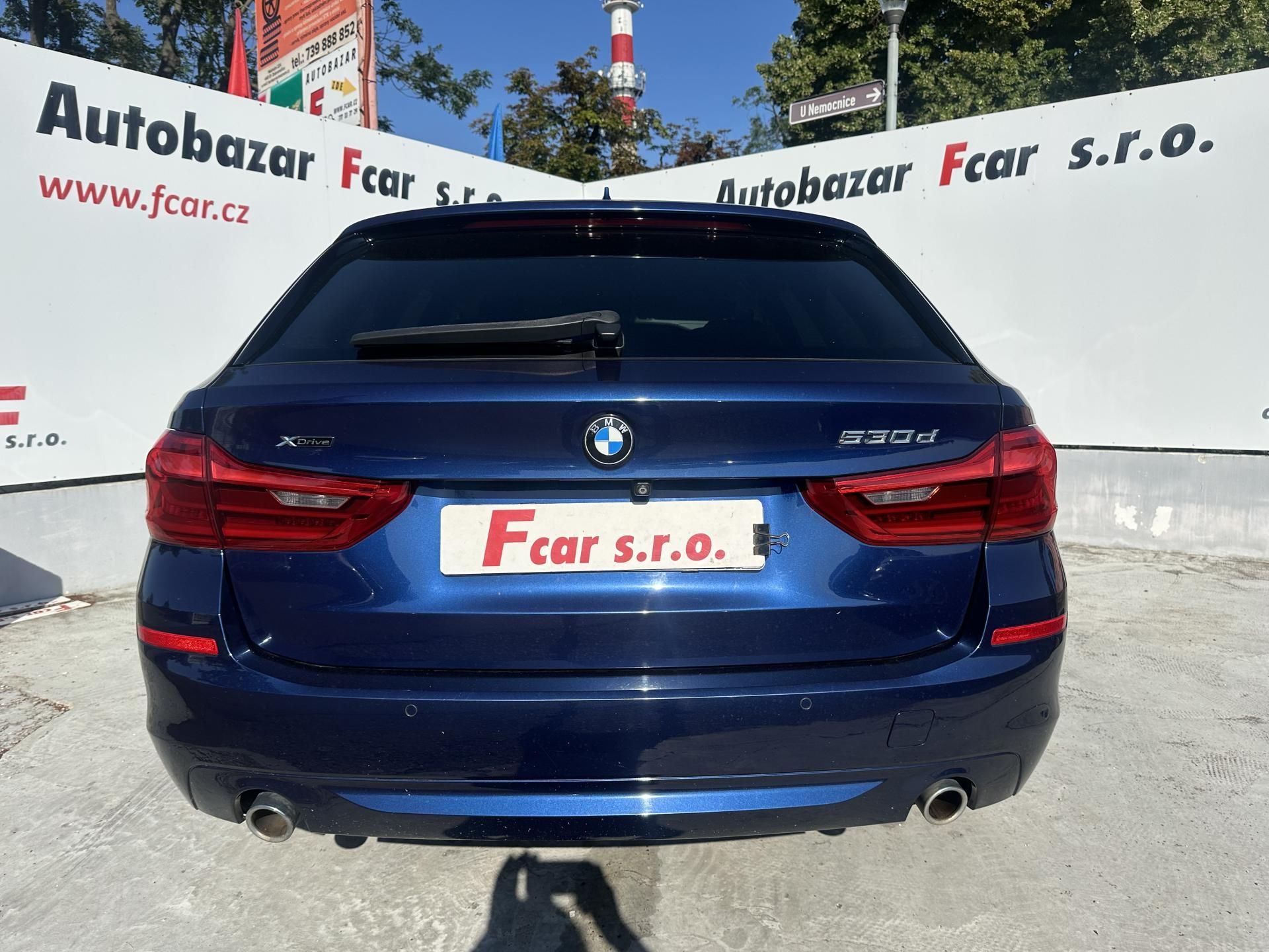 BMW Řada 5, 530d xDRIVE LUXURY - fotka 5