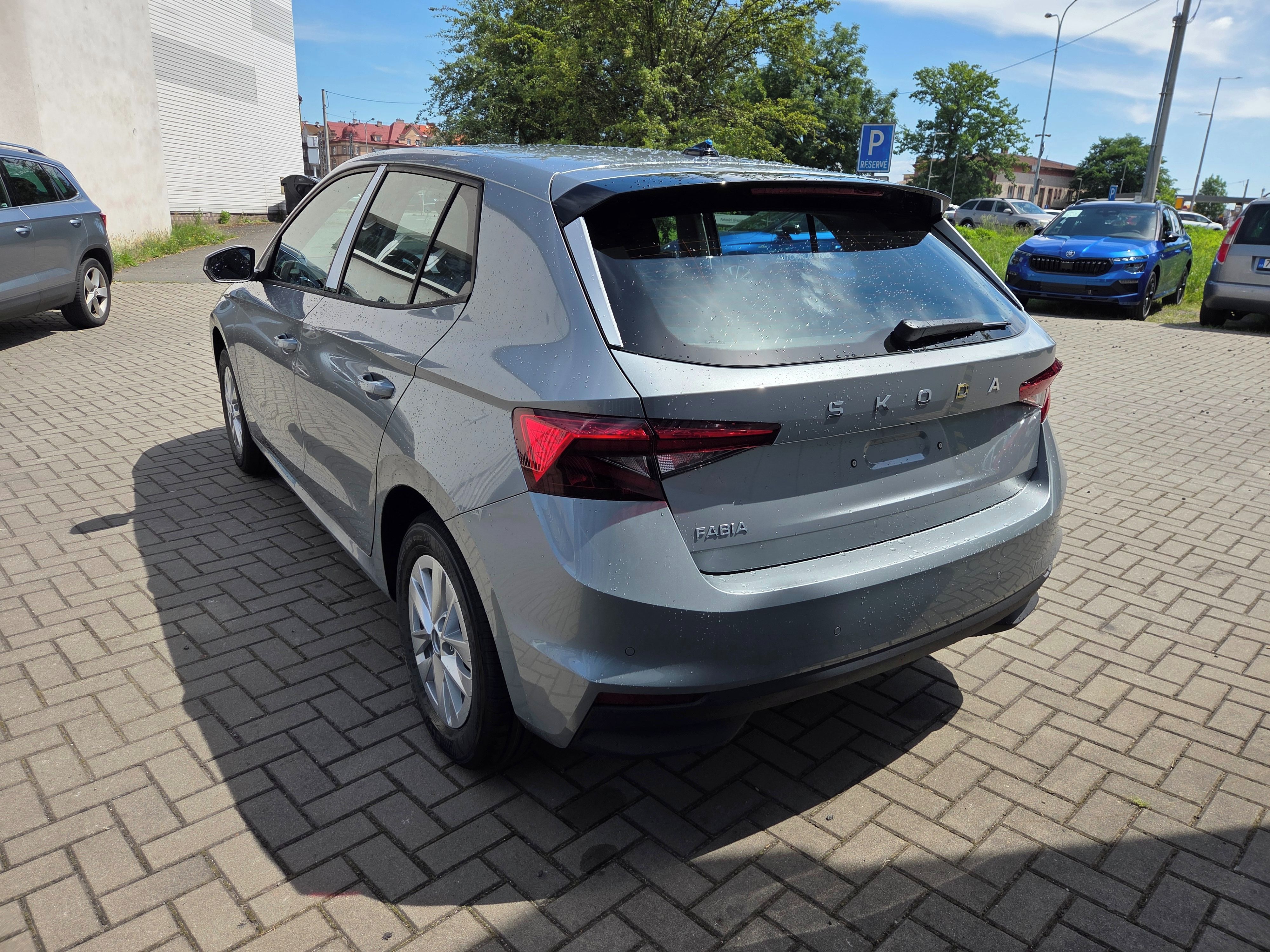 Škoda Fabia, Classic 1,0TSI 70kW 5st. man - fotka 2