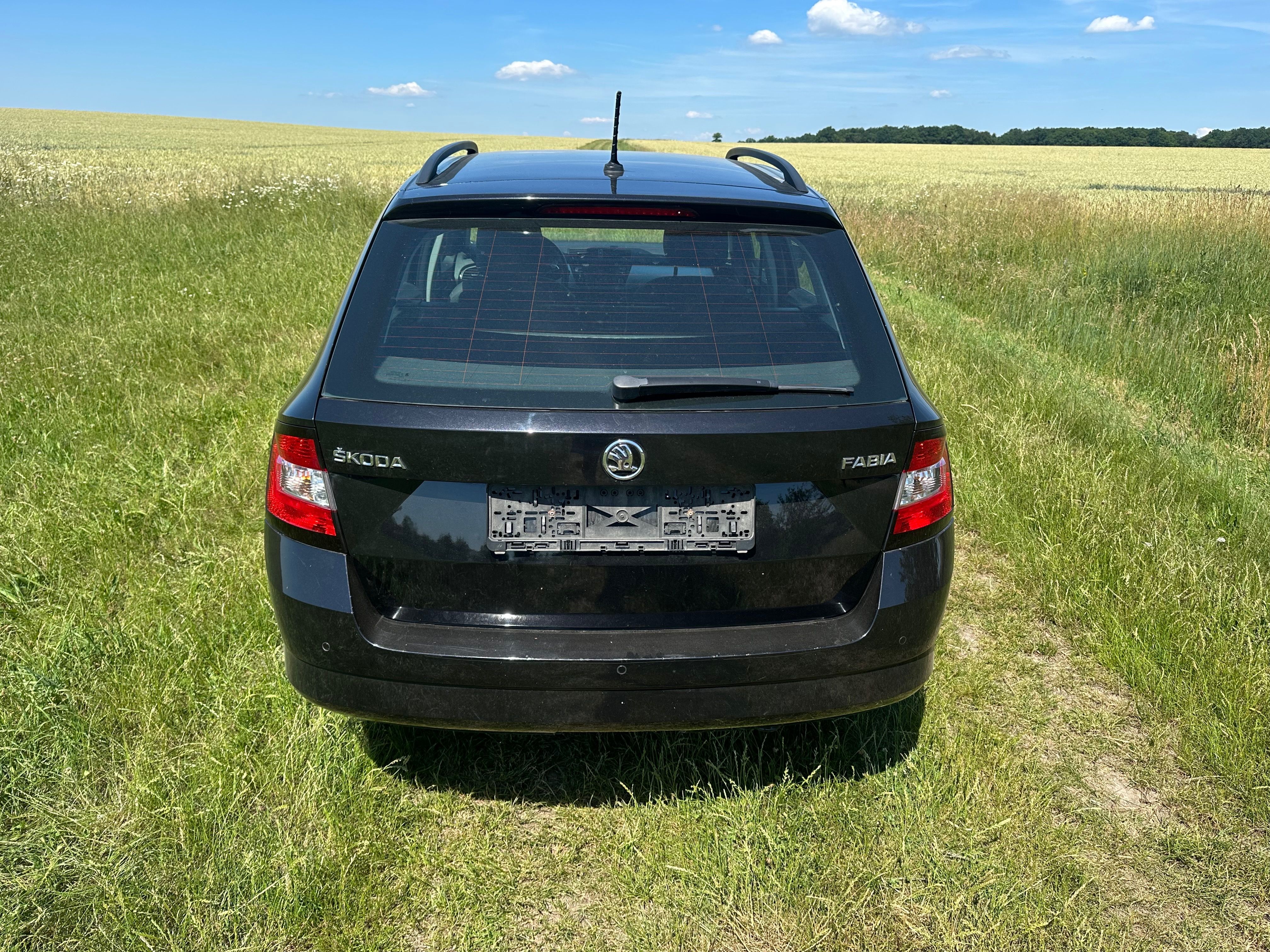 Škoda Fabia, 1.2TSI-81KW-6KVALT-ŘEMEN - fotka 5