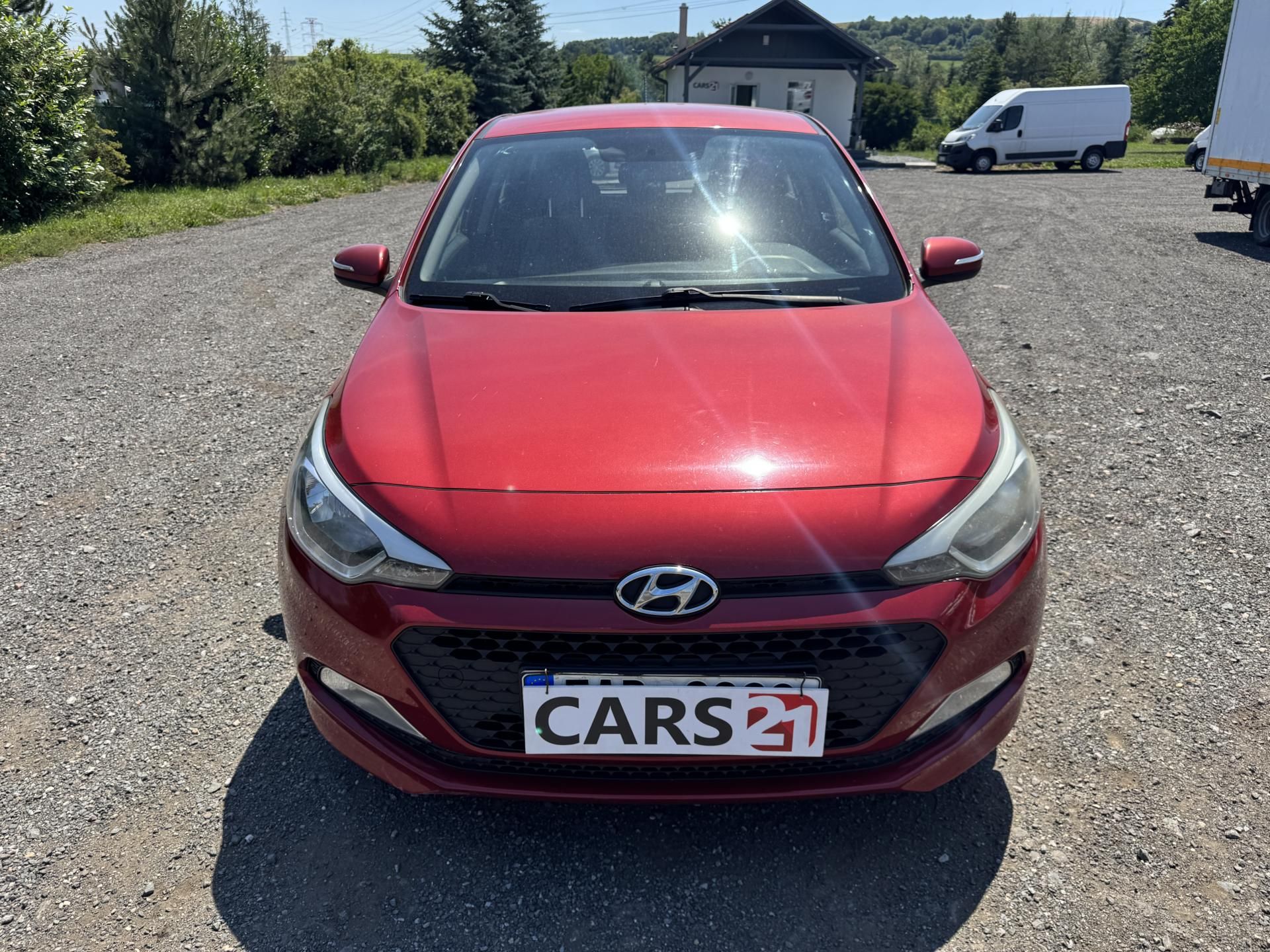 Hyundai i20, 1.1CRDi,55kw,klima,ČR,1.maj. - fotka 2