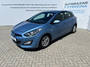 Hyundai i30, 1.4CVVT ČR+1.maj.! 2 sady kol!