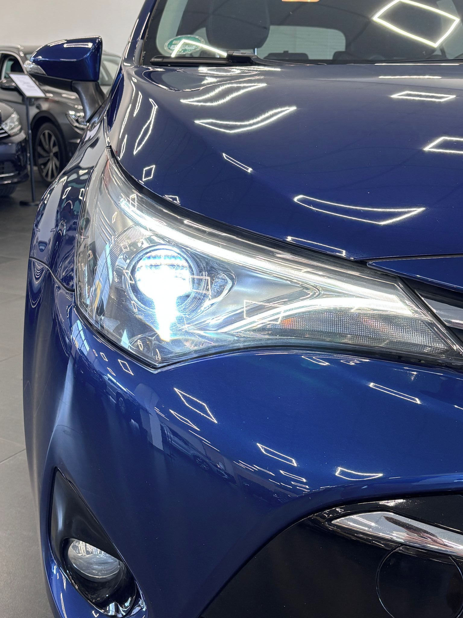 Toyota Avensis, 1.8VVT-i, Bi-LED, Pano. Kamera - fotka 5