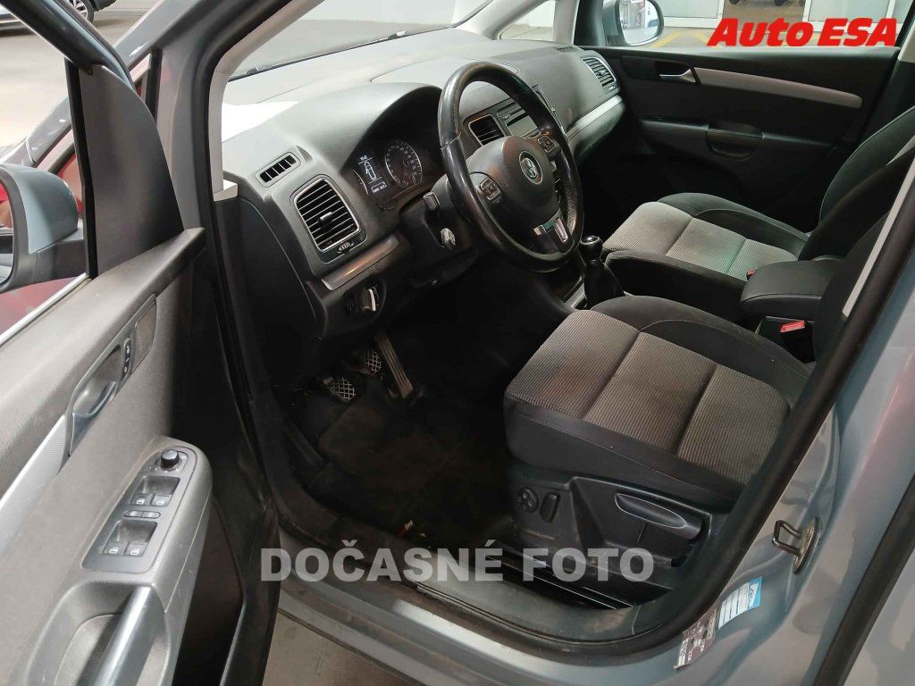 Volkswagen Sharan, 2.0 TDI - fotka 3