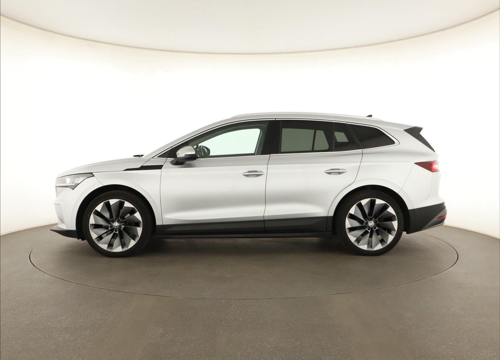 Škoda Enyaq iV, 60 (62 kWh), SoH 93%, Automat - fotka 3