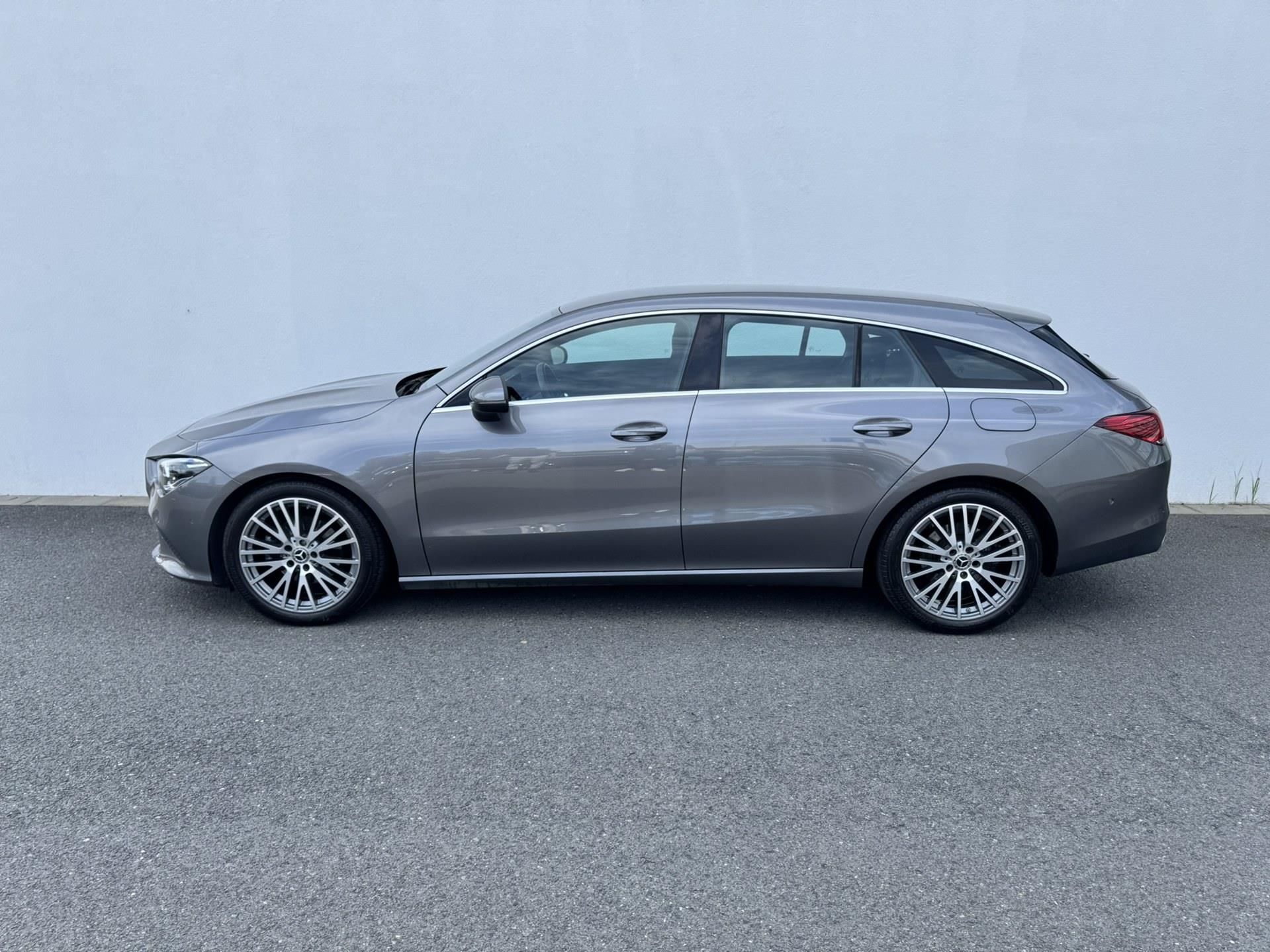 Mercedes-Benz CLA, CLA 180 Tažné - fotka 3
