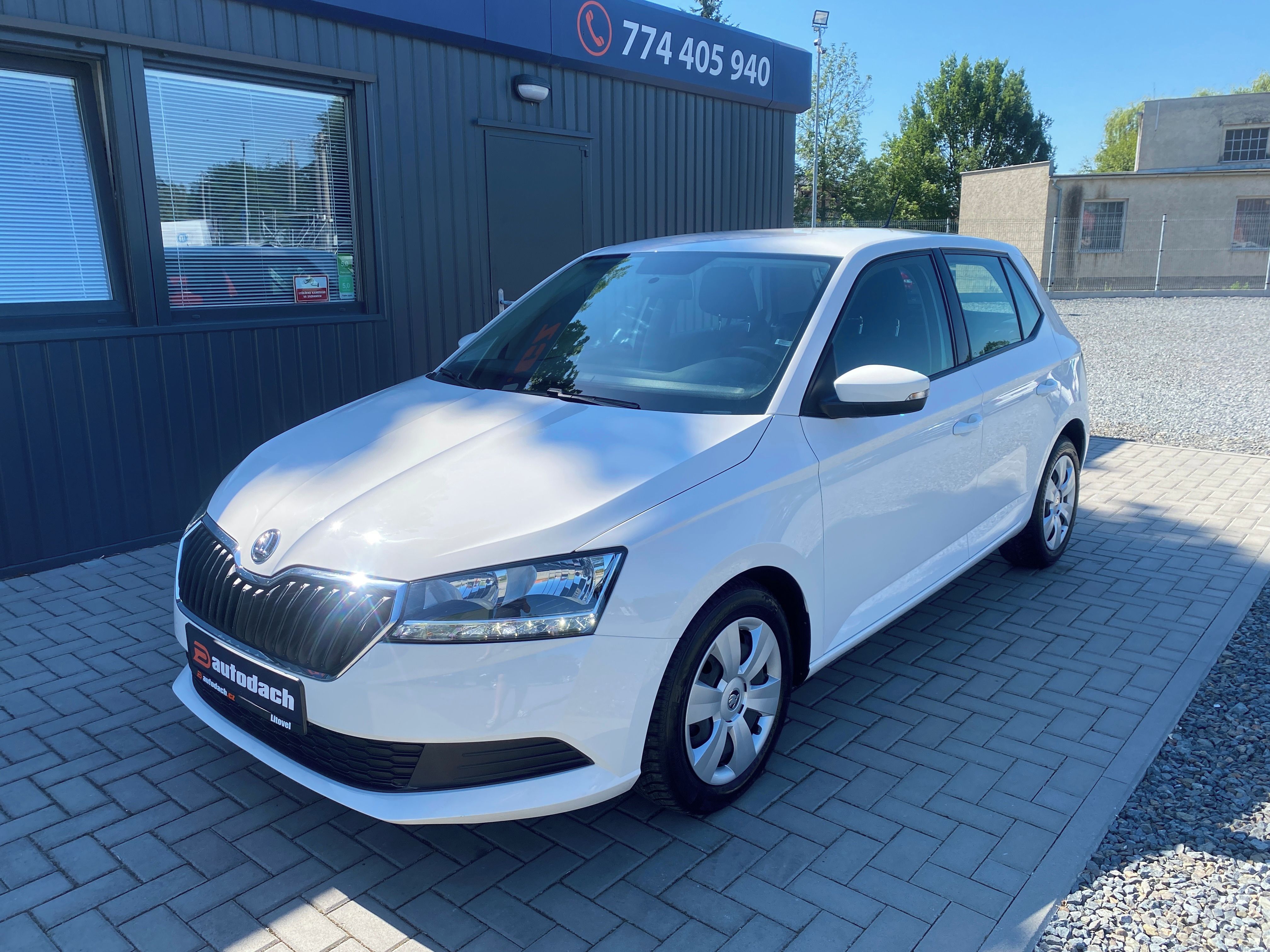 Škoda Fabia, 1.0 MPI - 1xMAJ. - LED - PDC - fotka 2