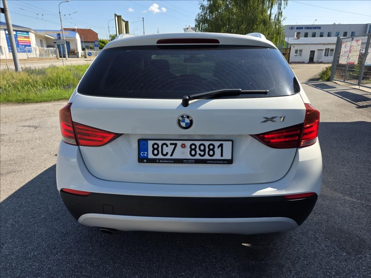 BMW X1, 2,0 23D 150KW X-DRIVE AUTOMAT - fotka 5