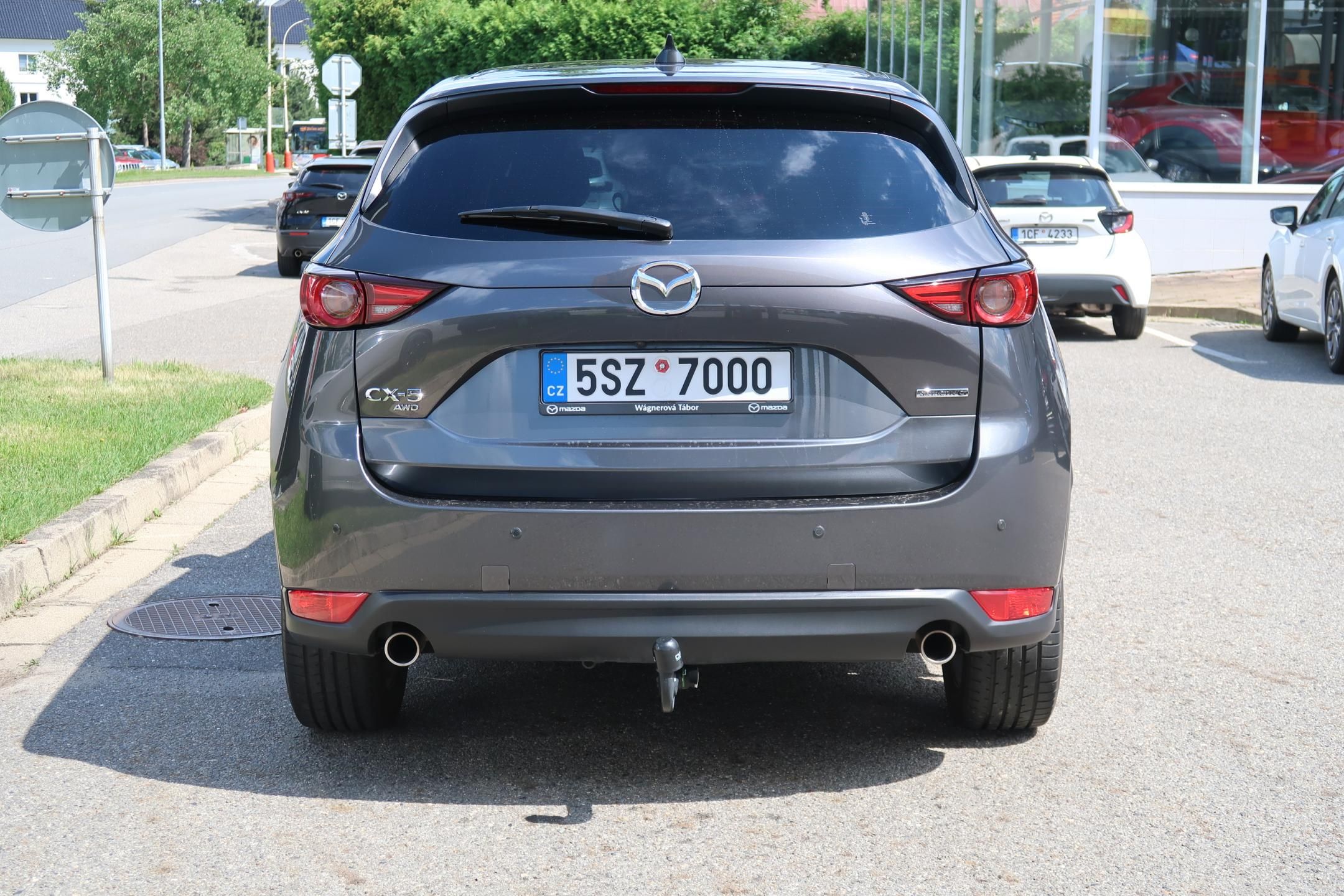 Mazda CX-5, 2,5 G194 AWD AT bílá kůže,tažn - fotka 6