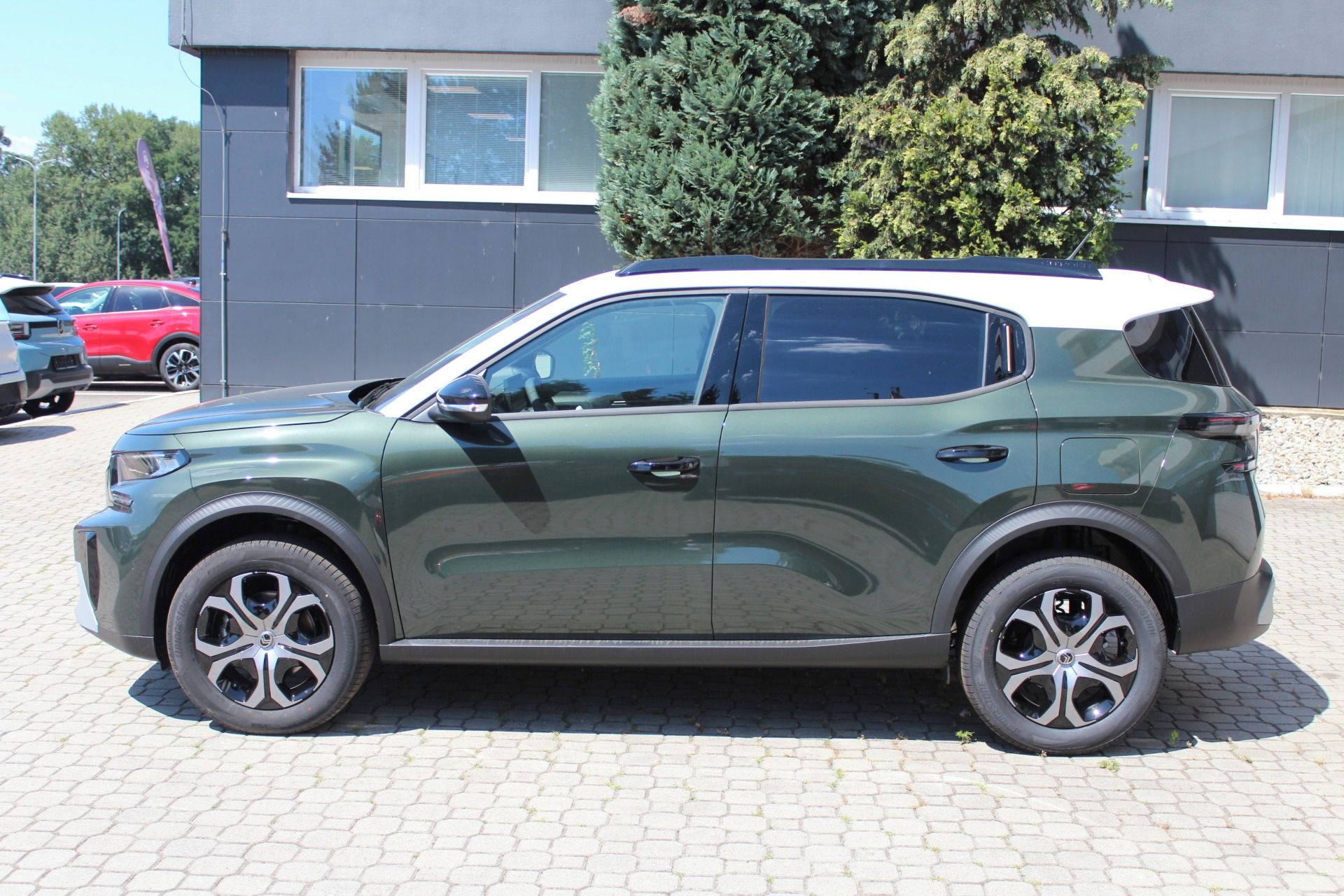 Citroën C3 Aircross, PLUS Hybrid 145k Automatic - fotka 2