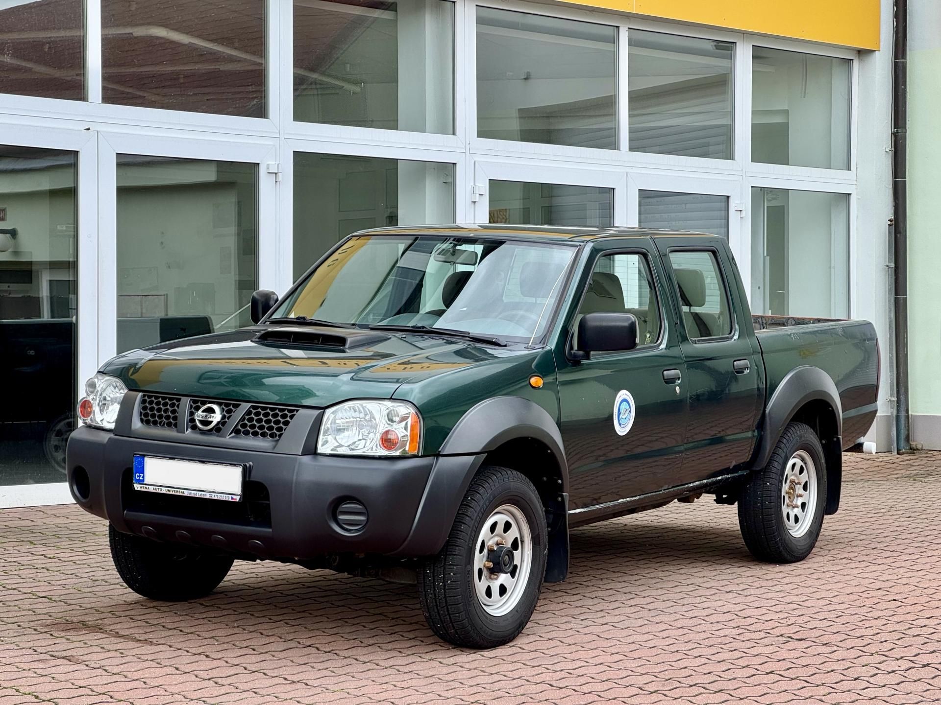 Nissan Double cab, původ ČR, DPH - fotka 2