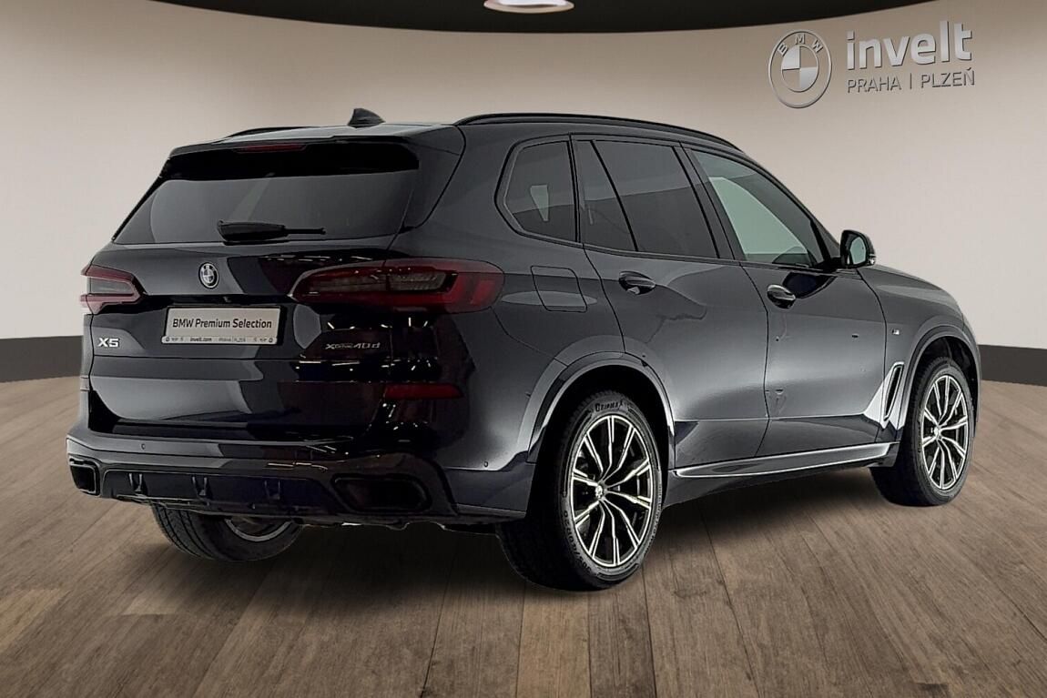 BMW X5, xDrive40d - fotka 3