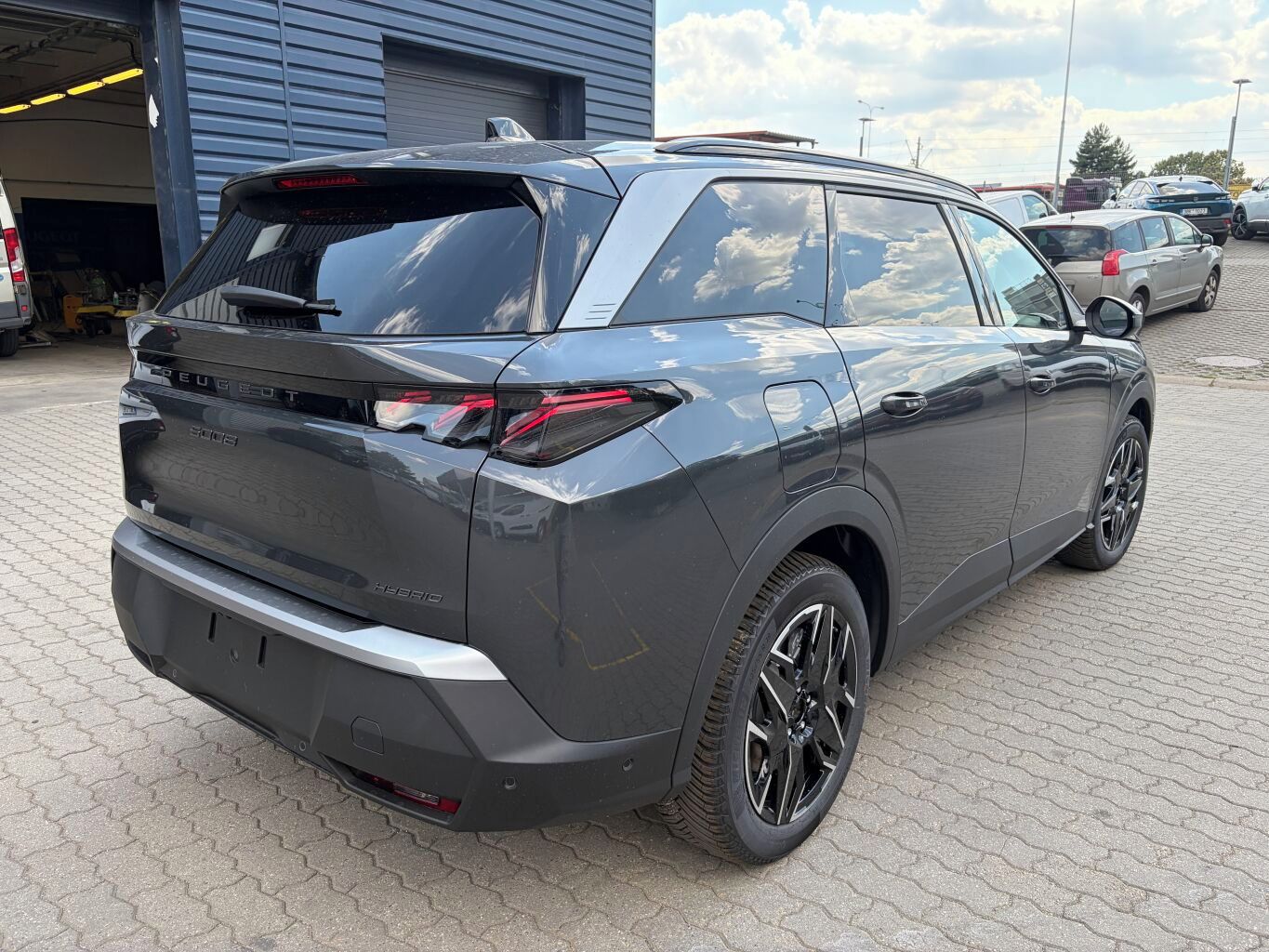 Peugeot 5008, GT Hybrid 145 e-DCS6- - KAMERY - fotka 3
