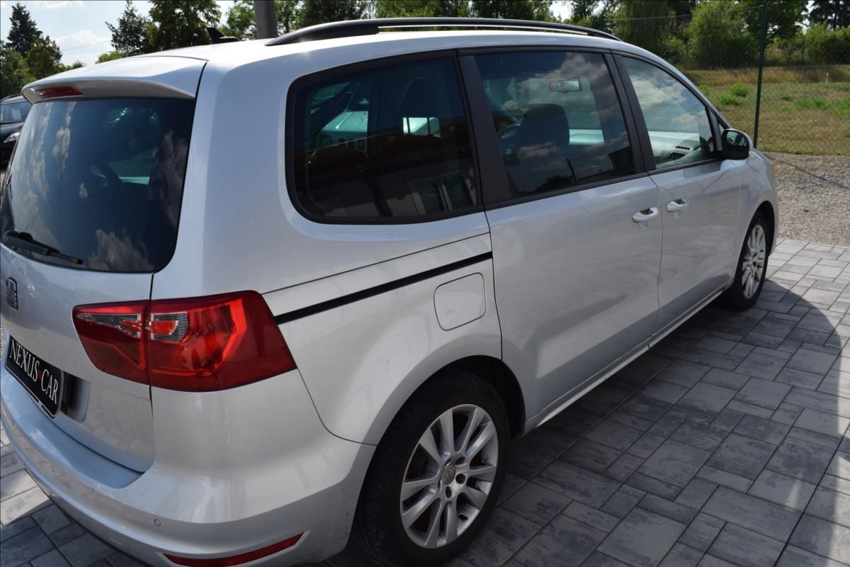 Seat Alhambra, 2,0 TDI 100KW 7MÍST TOP VÝBAVA - fotka 5