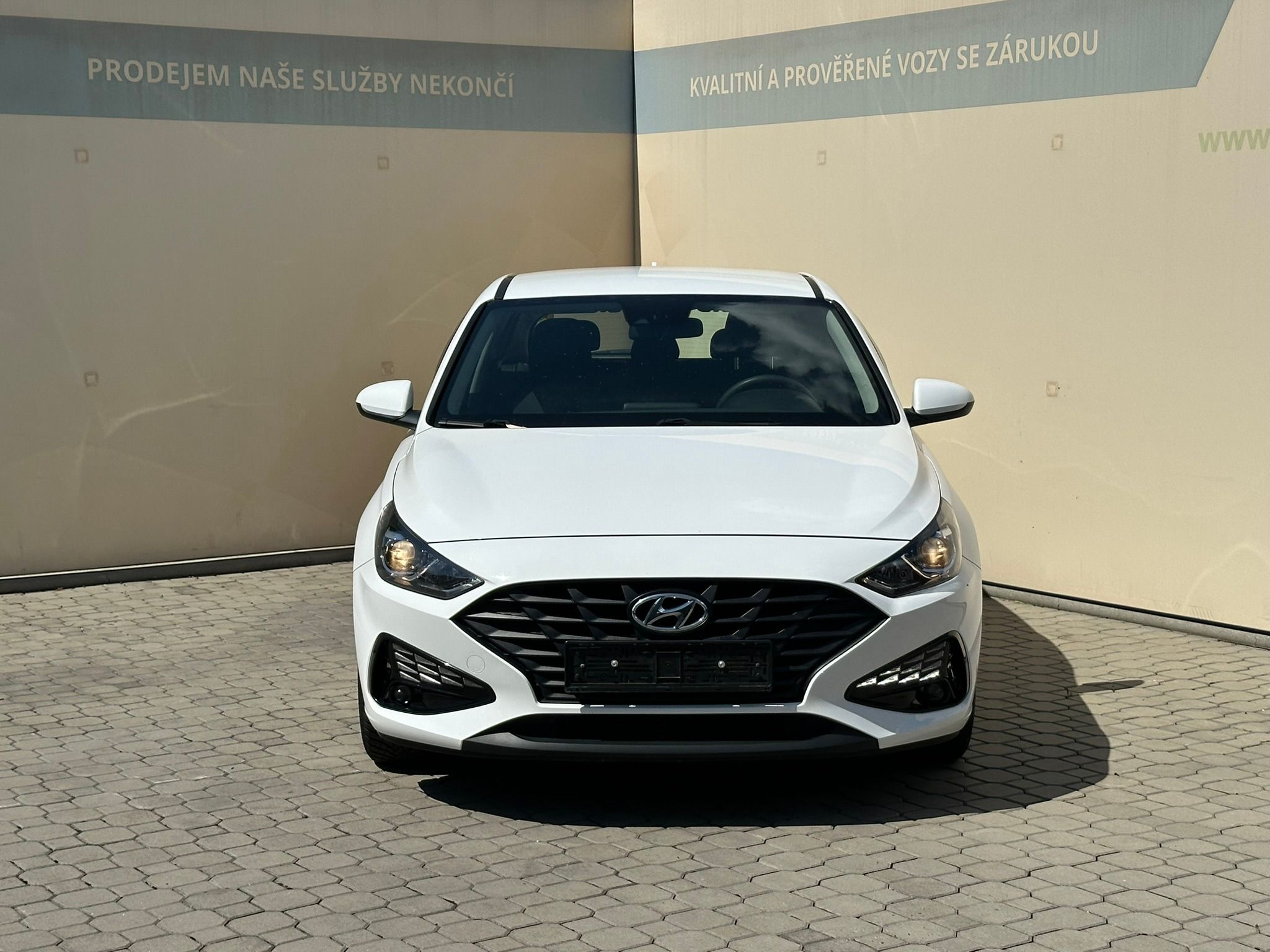 Hyundai i30, 1,5i 81kw BA+LPG - fotka 2