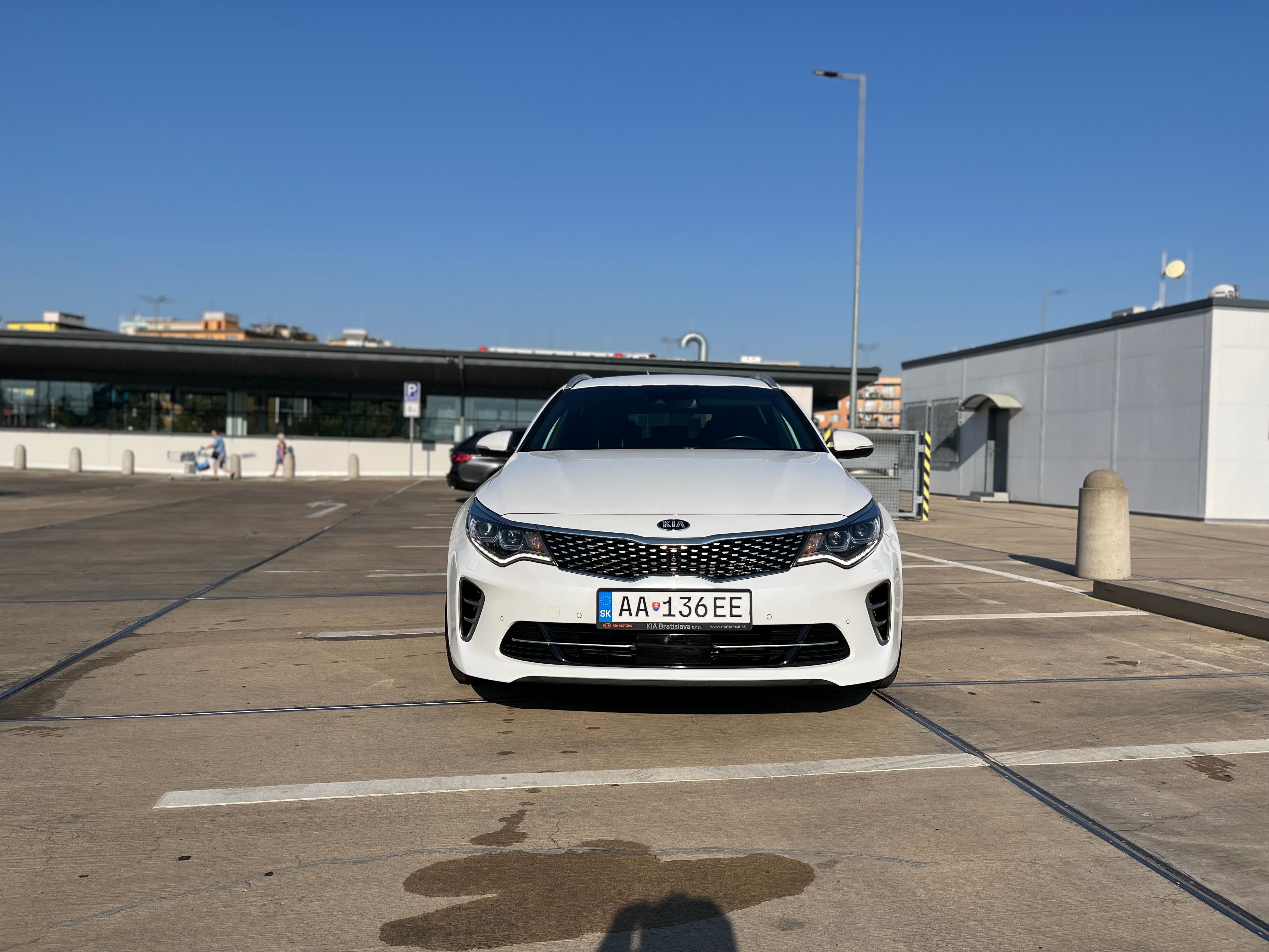 Kia Optima, Kia Optima GT SW 2.0 180kw - fotka 3