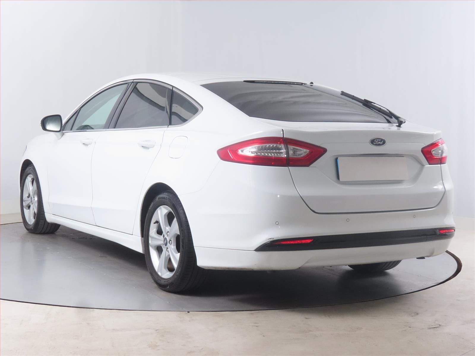 Ford Mondeo, 2.0 TDCI, Xenony - fotka 4