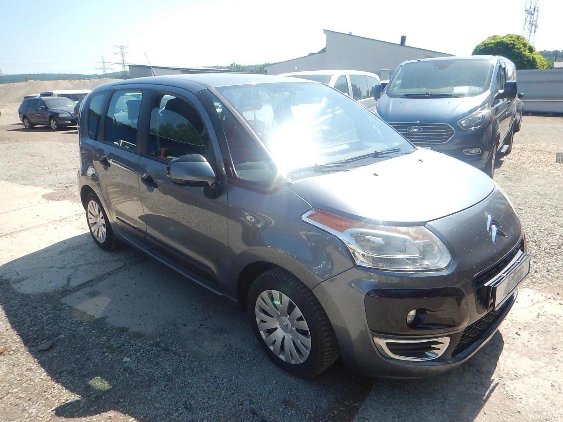 Citroën C3 Picasso, 1.6 HDi 66 kw - fotka 4