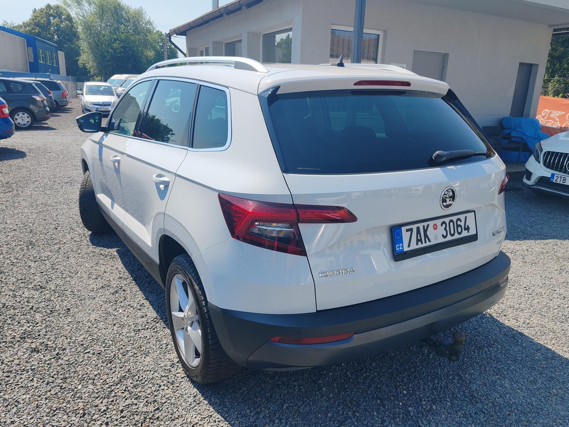 Škoda Karoq, 2.0 110 KW - fotka 5