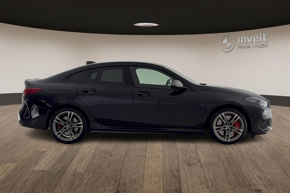 BMW Řada 2, M235i xDrive - fotka 2