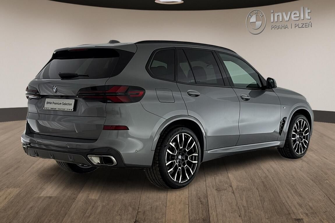 BMW X5, xDrive30d - fotka 3