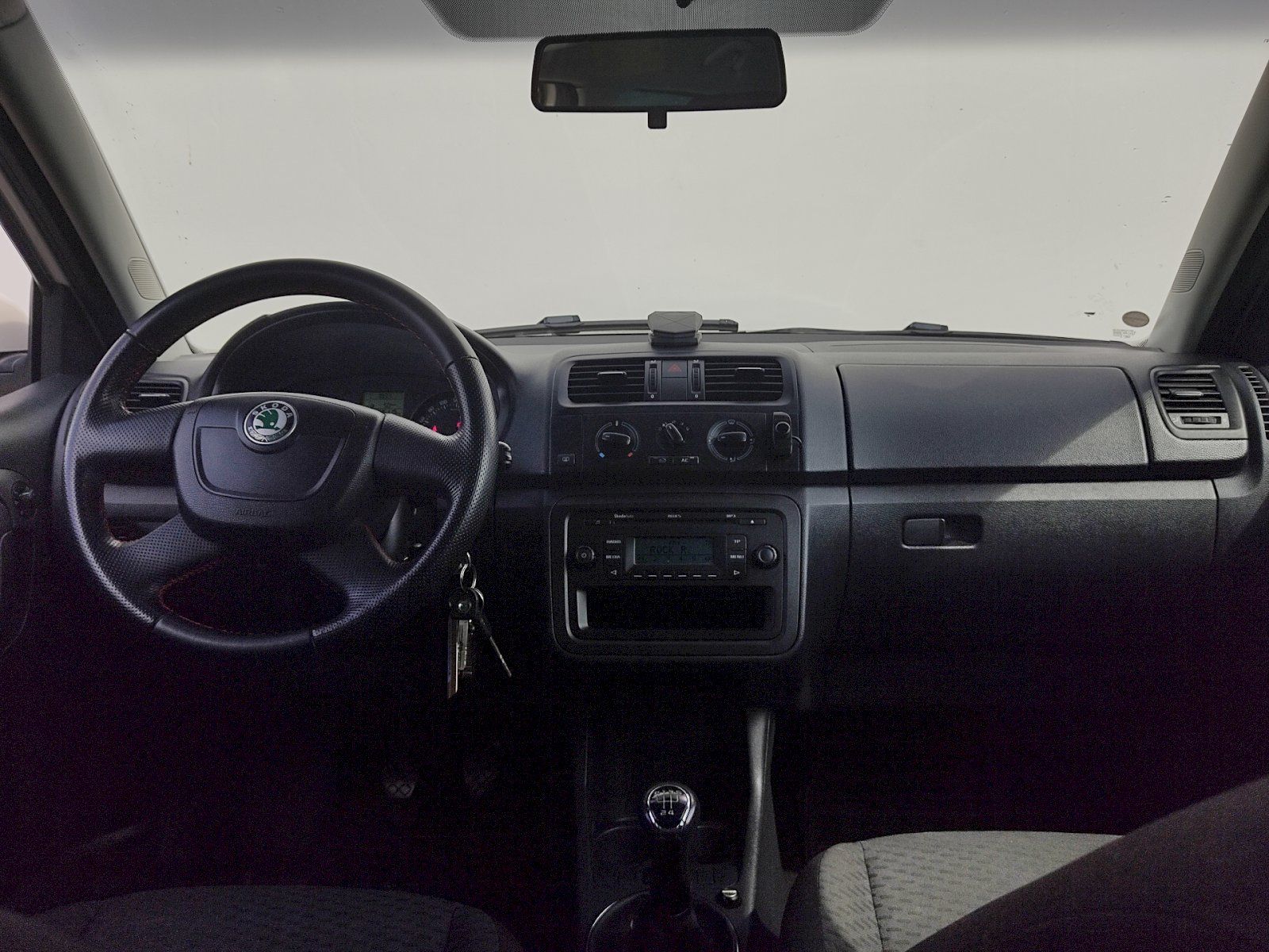 Škoda Fabia, combi Ambiente 1,2 Tsi 63 Kw - fotka 5