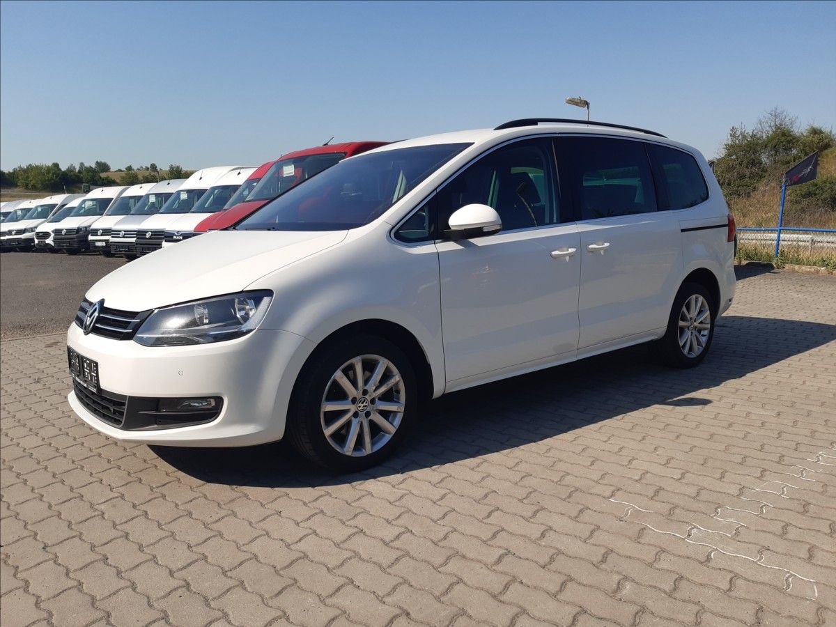 Volkswagen Sharan, 2,0 DSG NAVI KAMERA