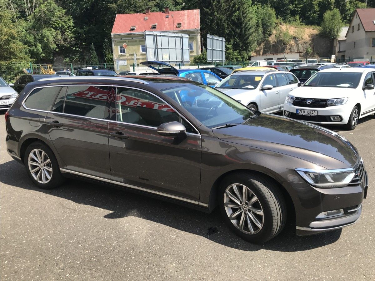 Volkswagen Passat Variant, 2,0 DSG 4Motion 140kW - fotka 5