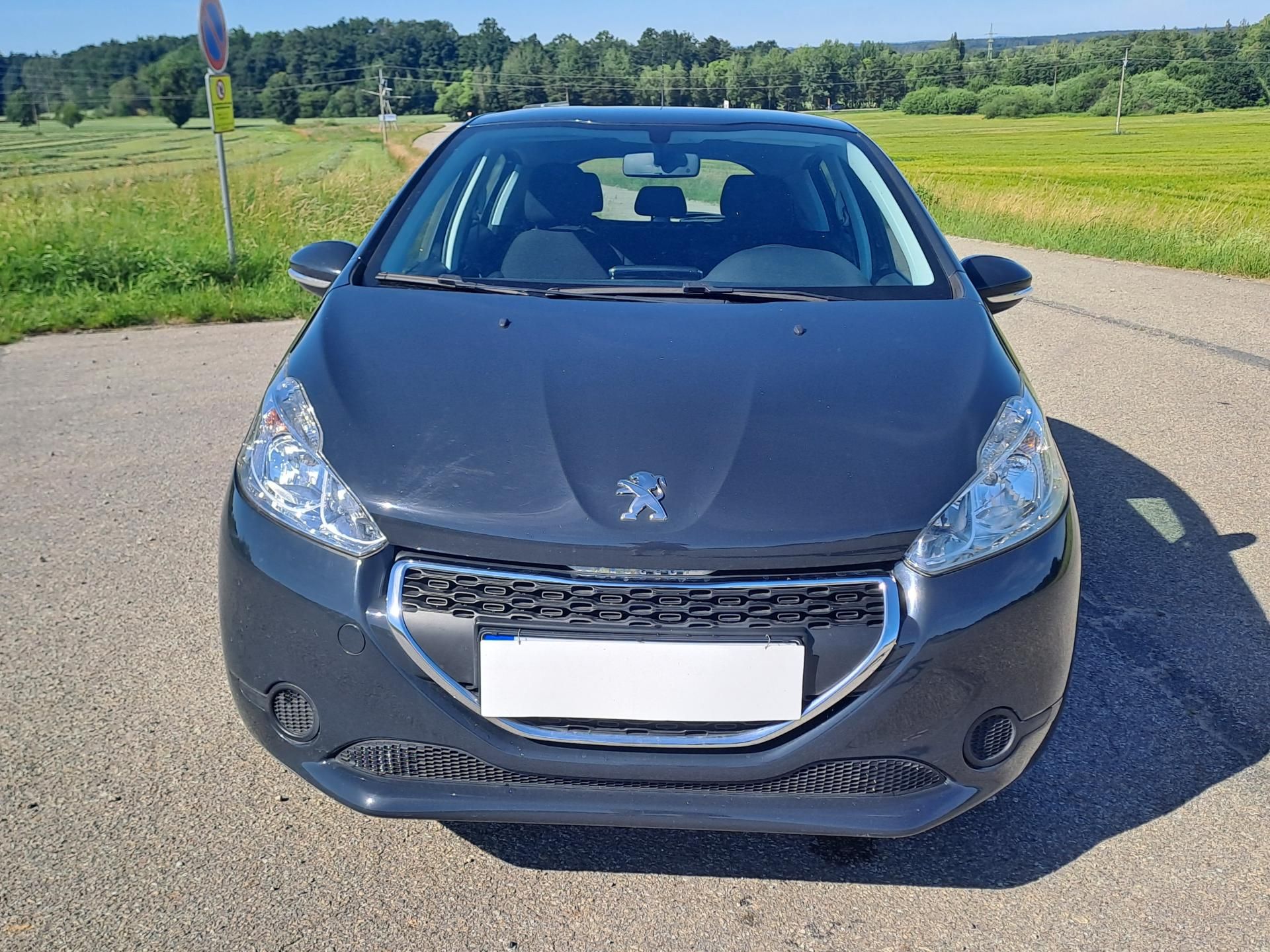 Peugeot 208, 1.0 PĚKNÝ STAV - fotka 2