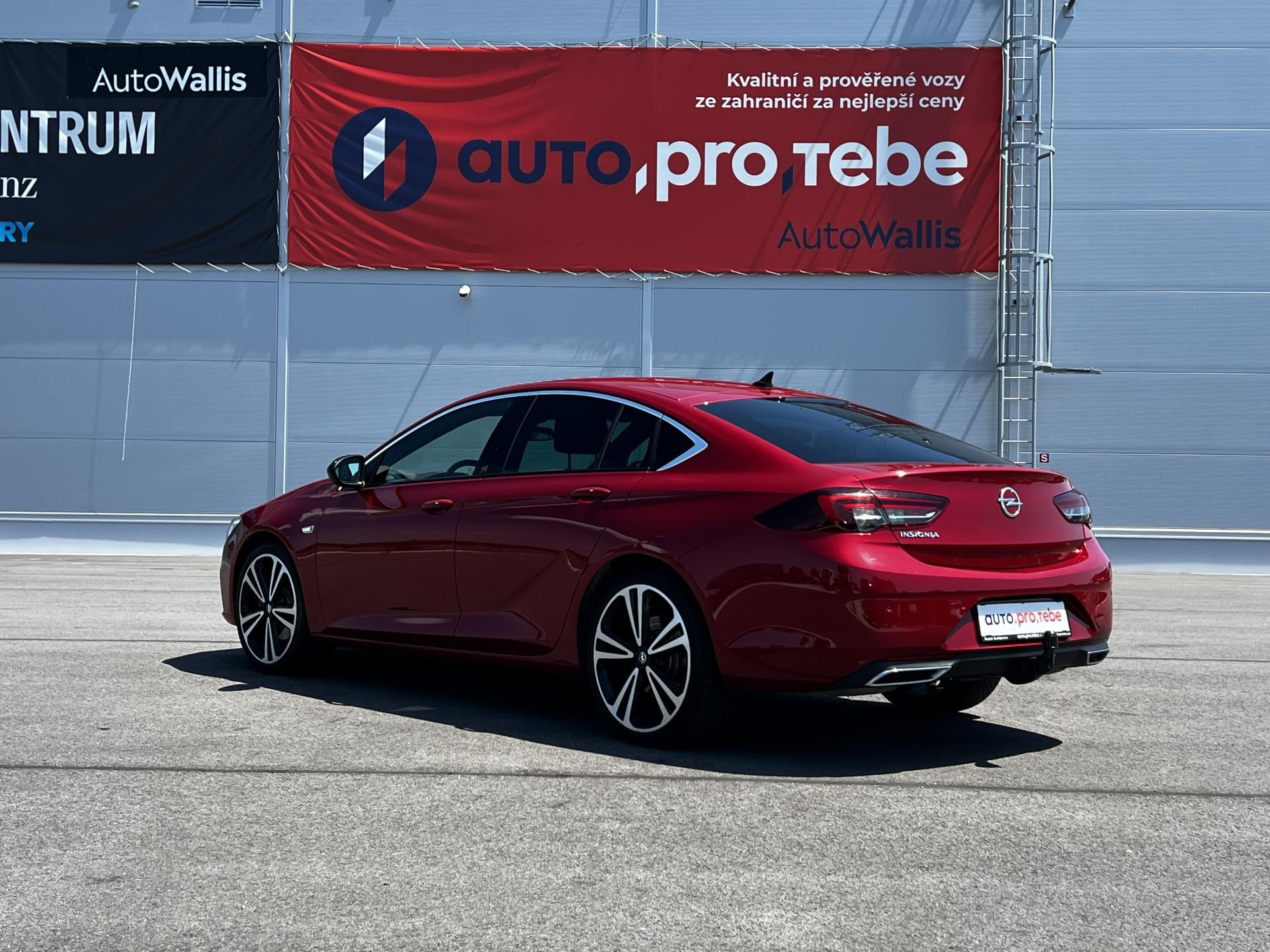 Opel Insignia, 2.0T 147kW Aut.ULTIMATE DPH TZ - fotka 5