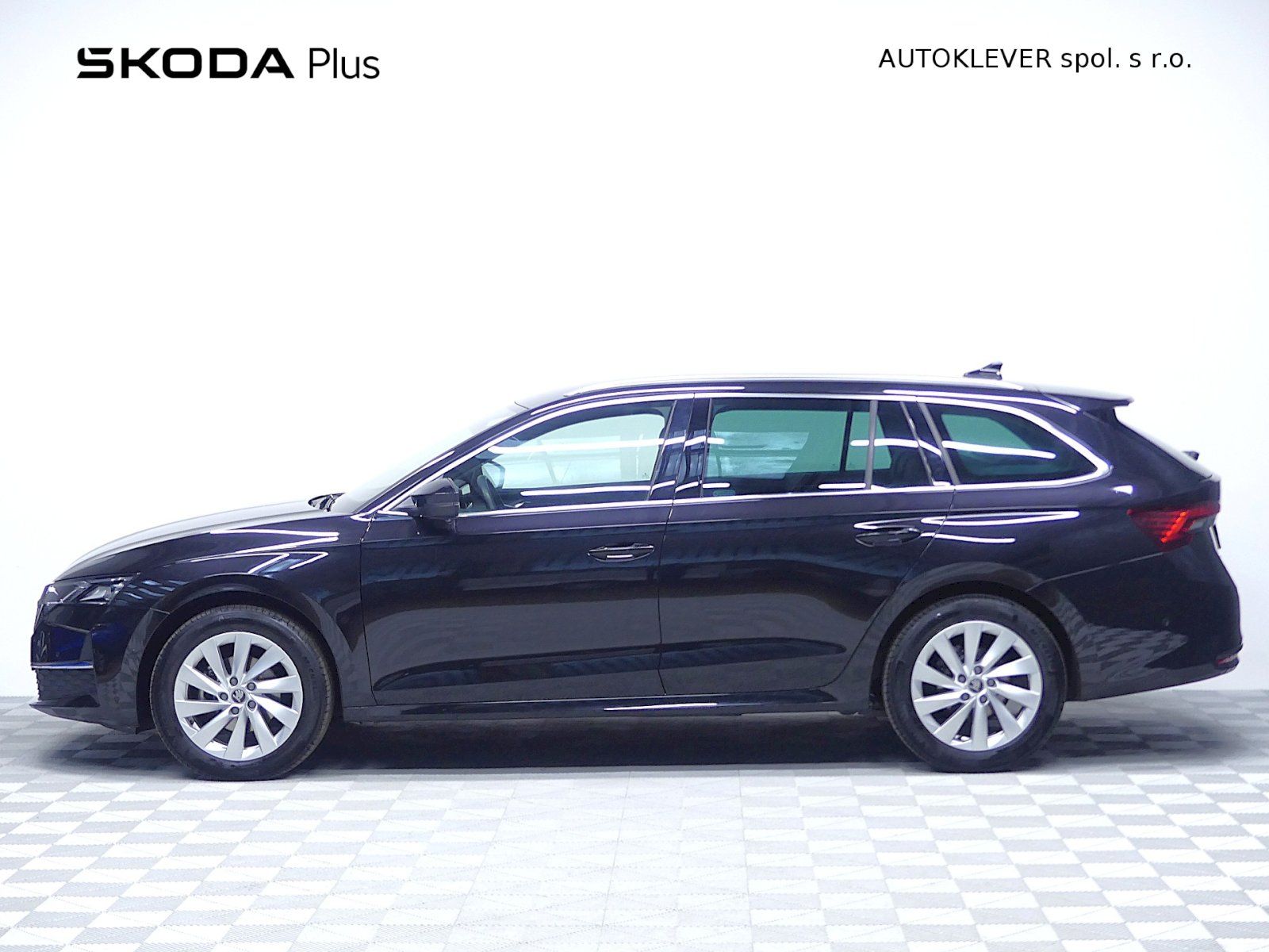 Škoda Octavia, Top Selection 1.5TSI 110kW Com - fotka 3