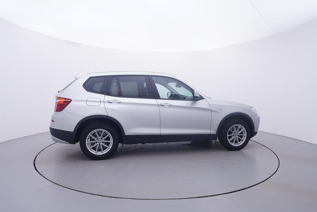 BMW X3, 2.0 2.0D 135 kW - fotka 6
