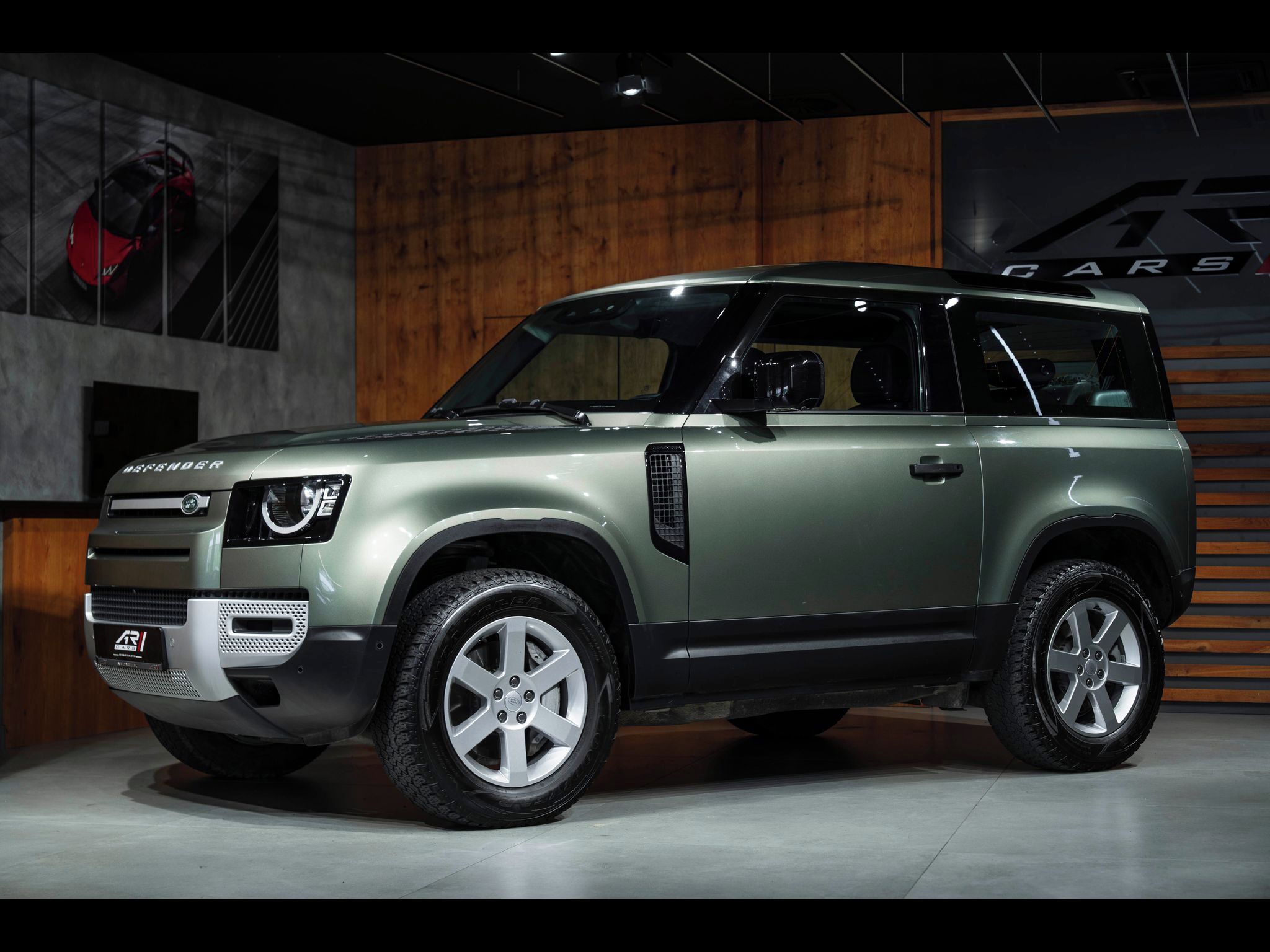 Land Rover Defender
