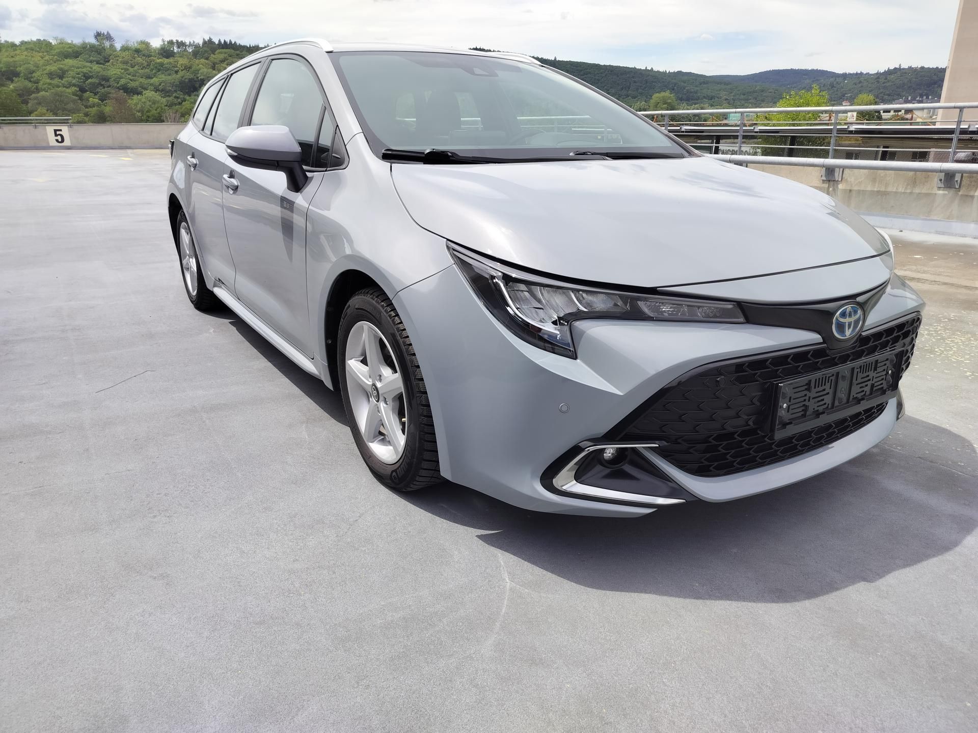 Toyota Corolla, 1.8 hybrid business, navigace