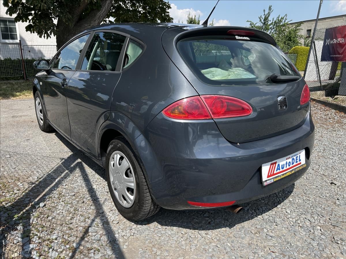 Seat Leon, 1,6 MPi  Serviska,Klima,8xPneu - fotka 5