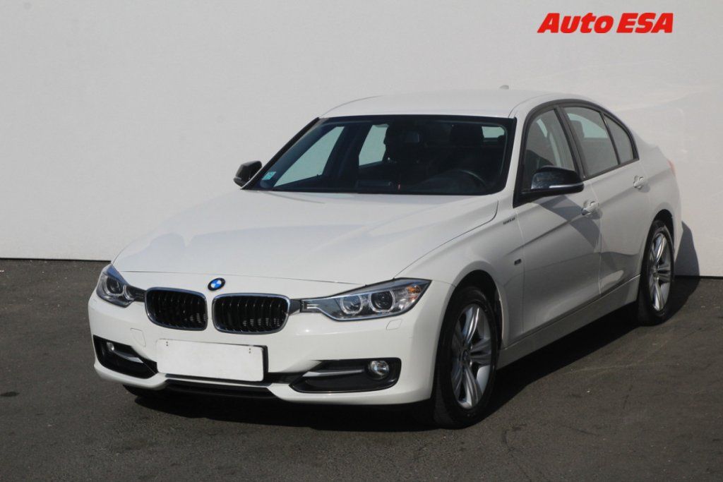 BMW Řada 3, 2.0D - fotka 3