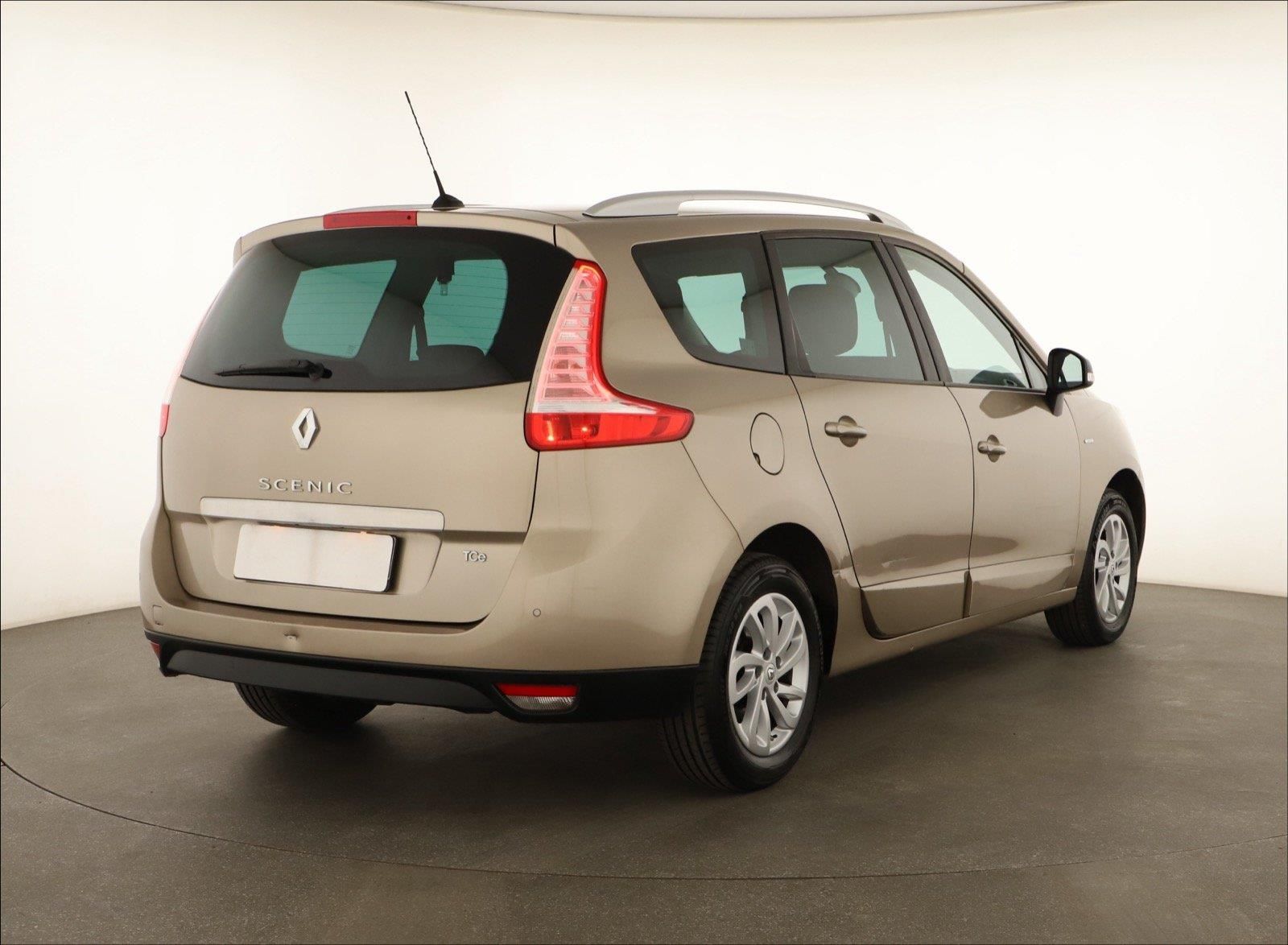 Renault Grand Scénic, 1.2 TCe, Navi, Kožené sedačky - fotka 5