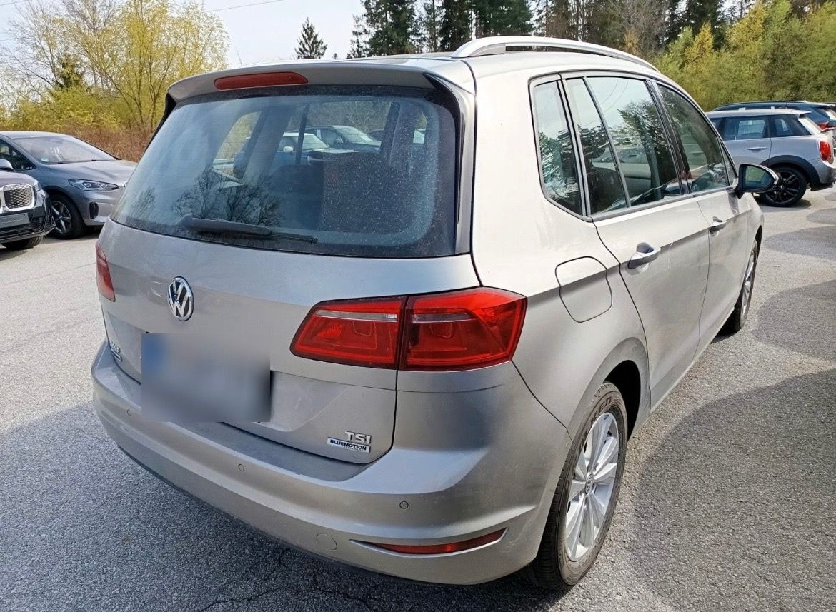 Volkswagen Golf Sportsvan, 1,2 TSI 81KW COMFORTLINE - fotka 3
