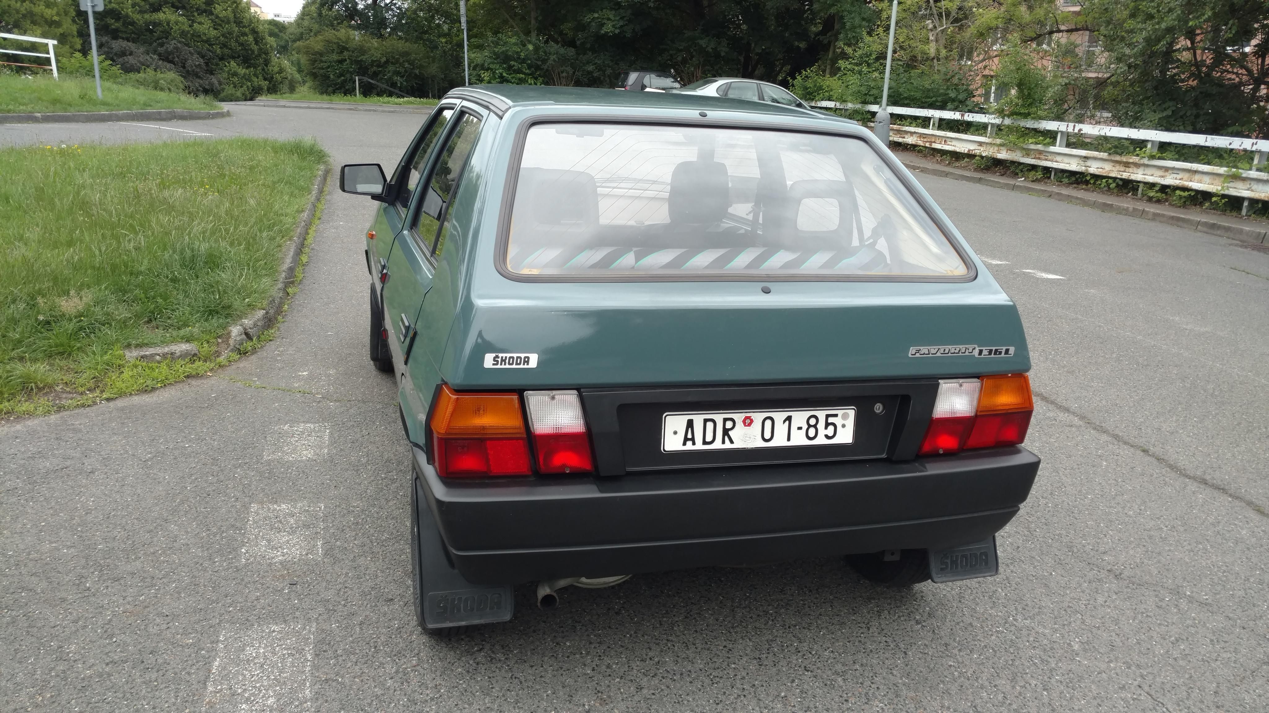 Škoda Favorit, 136L - fotka 3