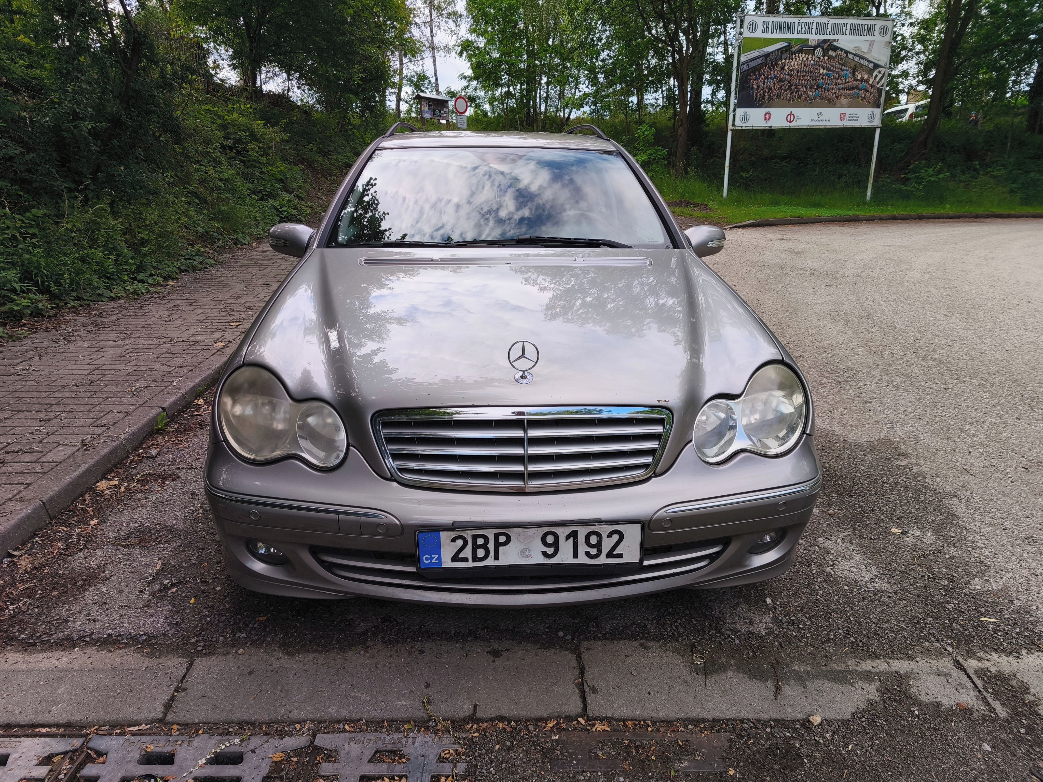Mercedes-Benz Třídy C, Mercedes Benz W203 110kw - fotka 2