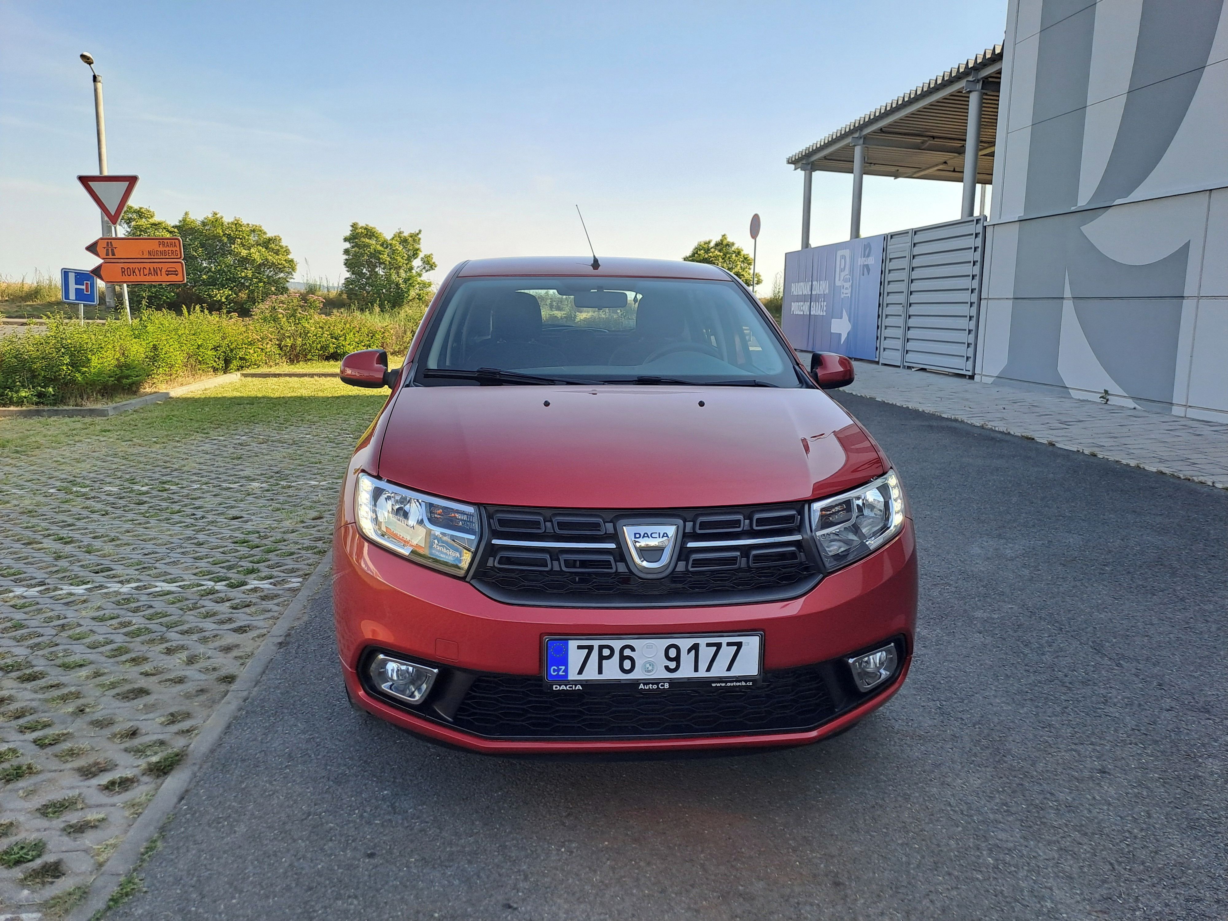 Dacia Sandero, 1.0SCE 1.MAJ POUZE 13 787KM!! - fotka 2
