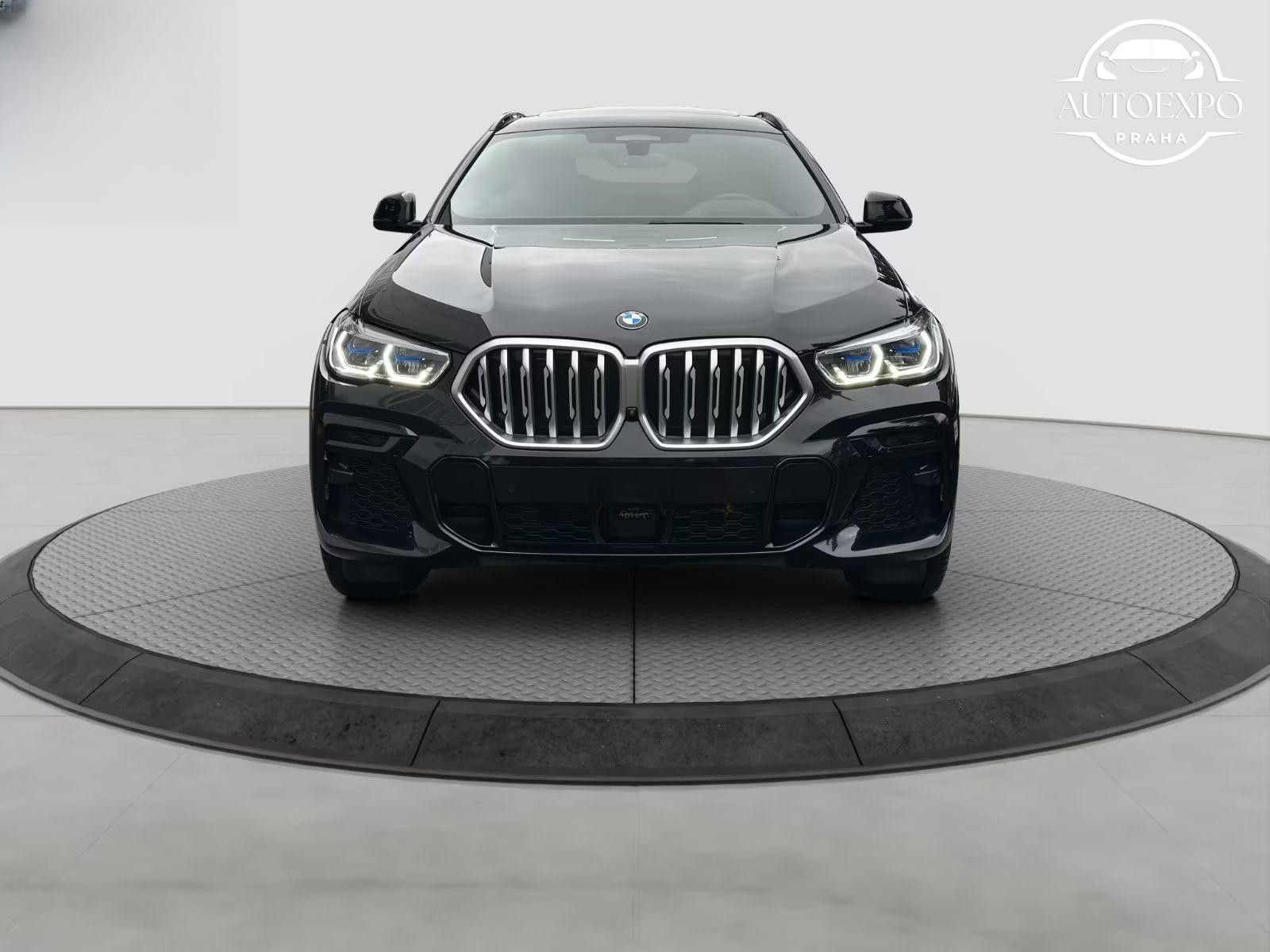 BMW X6, 40d M-SPORT - fotka 2