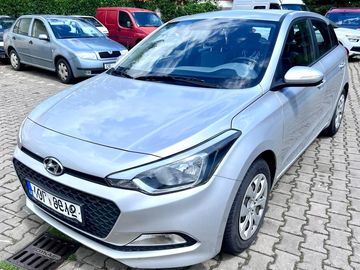 76tis.km,CZ puvod, 1.2b. 55kW